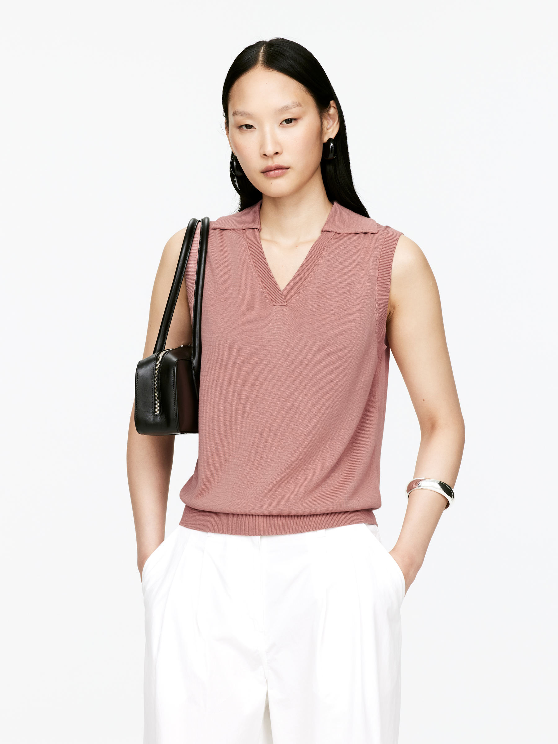 Knitted V-Neck Vest