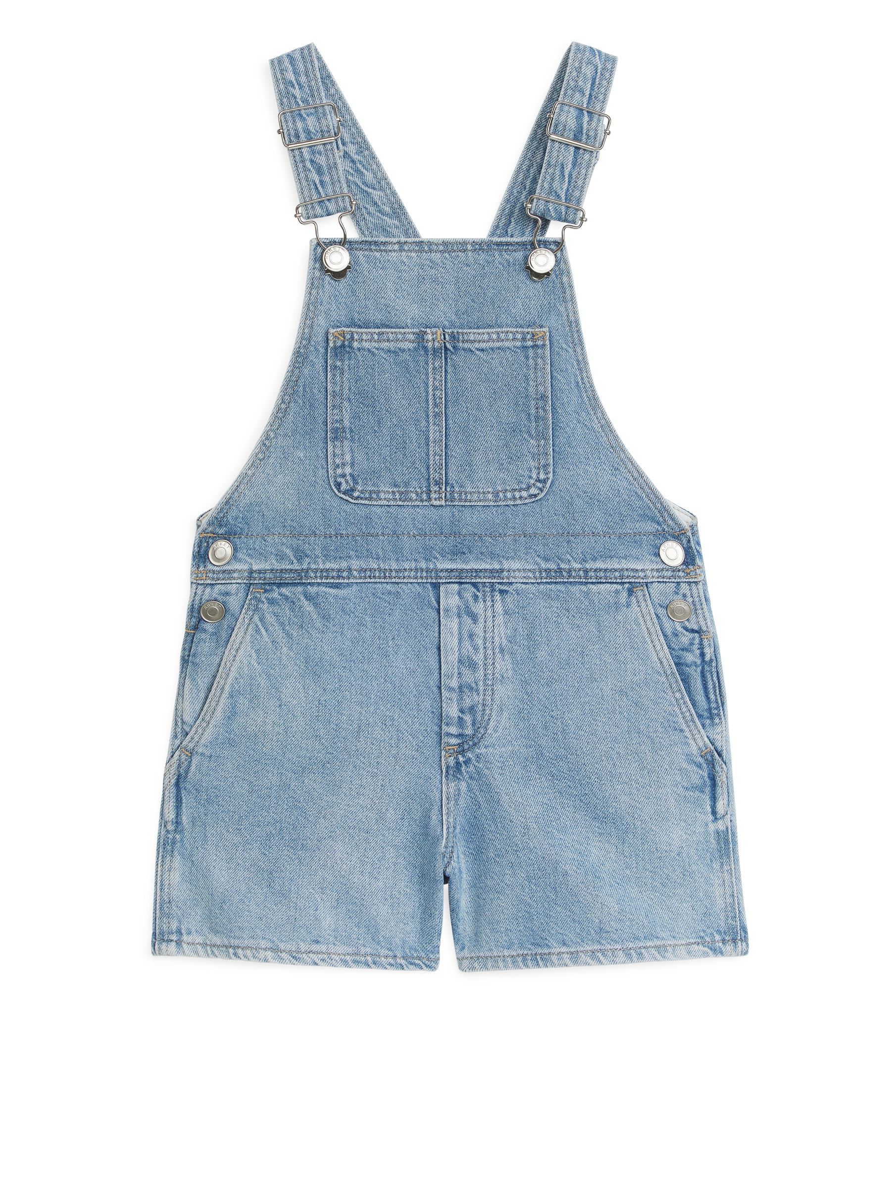 Kurze Denim-Latzhose - Blau - Relaxed Fit - Kinder - StillMedia/DescriptiveStillLife - 2