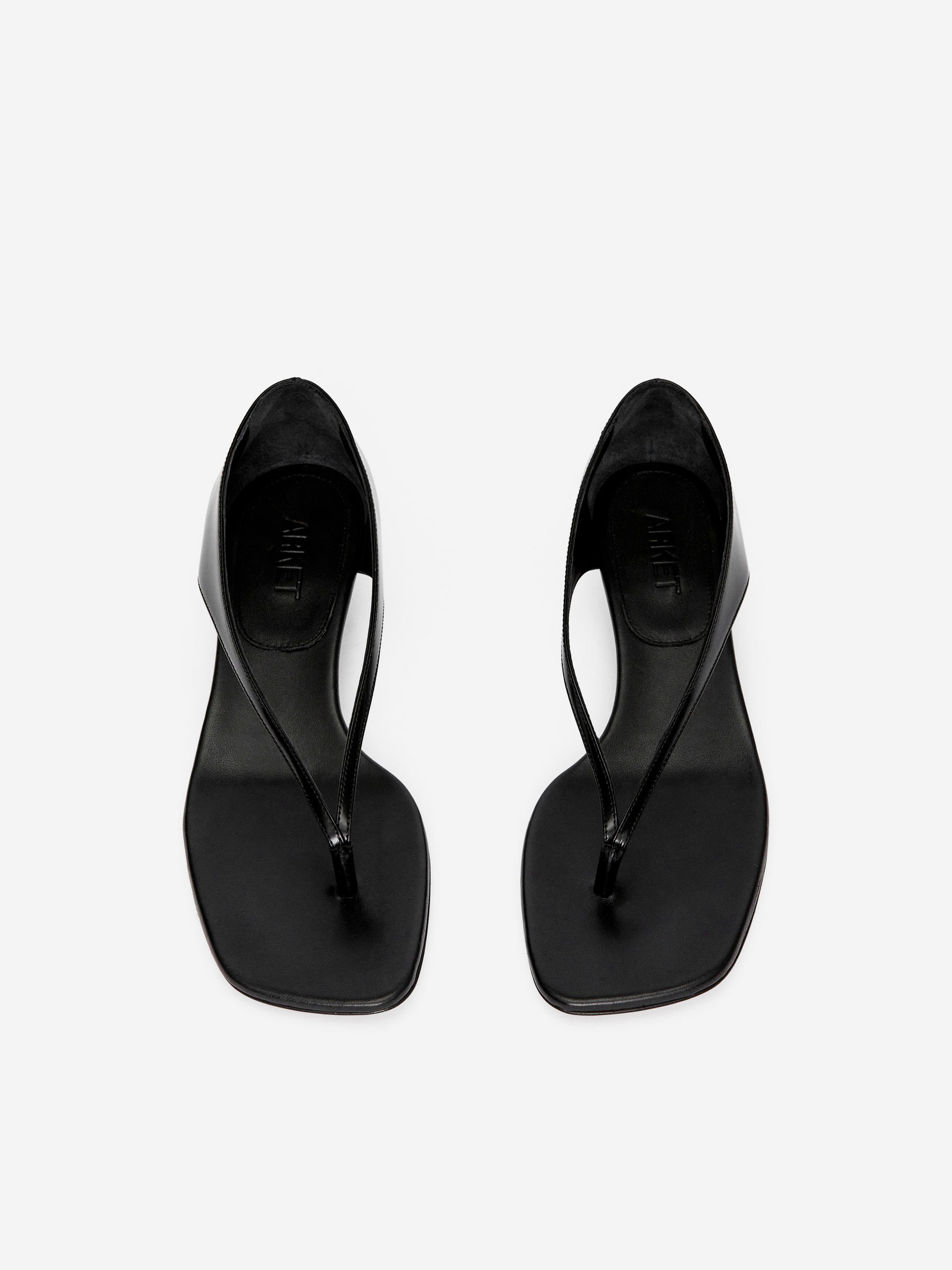 Leather Thong Sandals - Black - Women - StillMedia/DescriptiveStillLife - 2