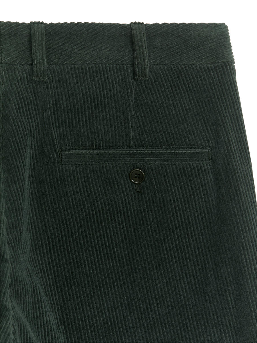 Gerade geschnittene Cord-Chino - Dunkelgrün - Regular Fit - Men - 1005762008