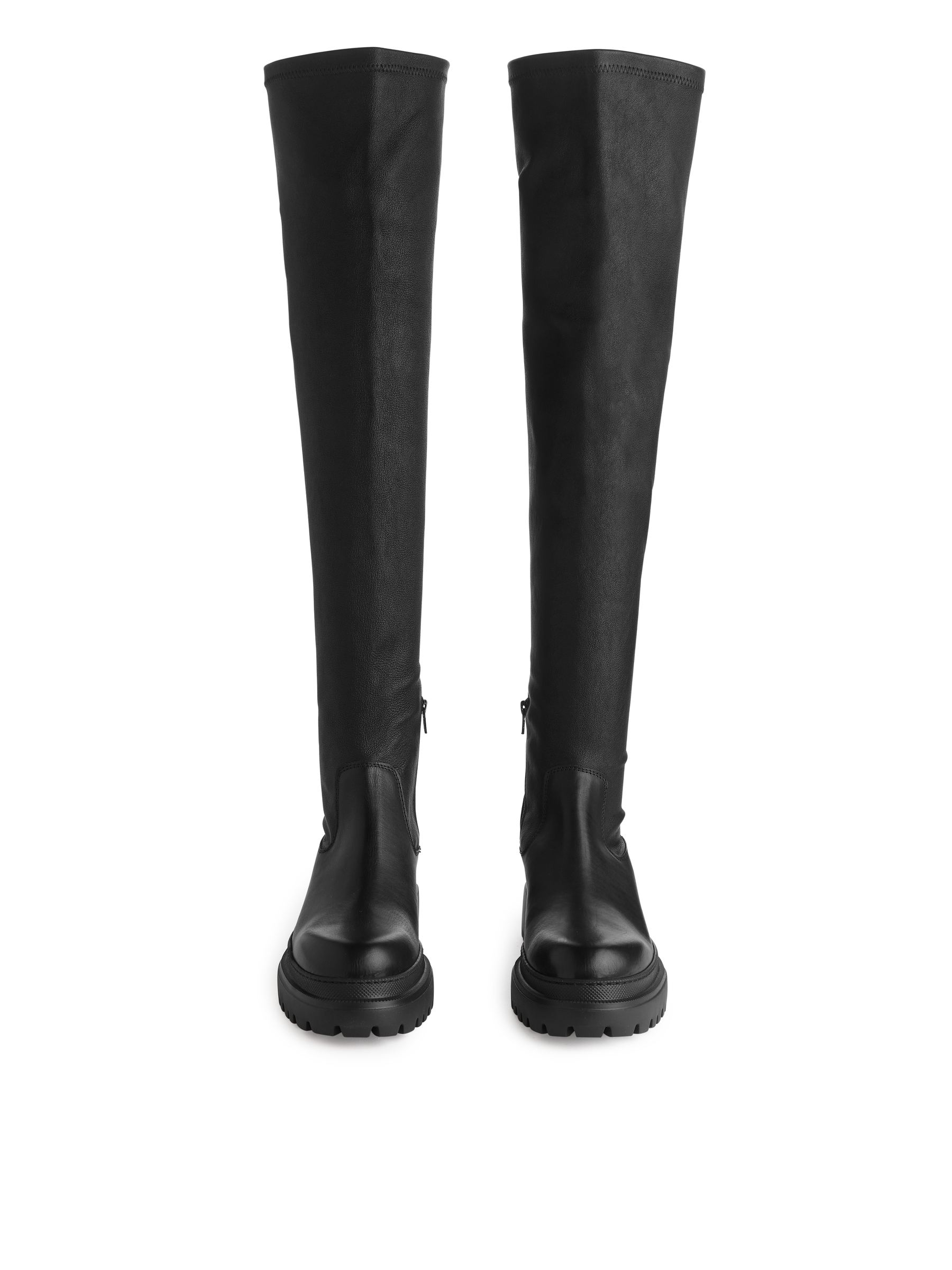 Klobige Overknee-Stiefel - Schwarz - Damen - StillMedia/DescriptiveStillLife - 2