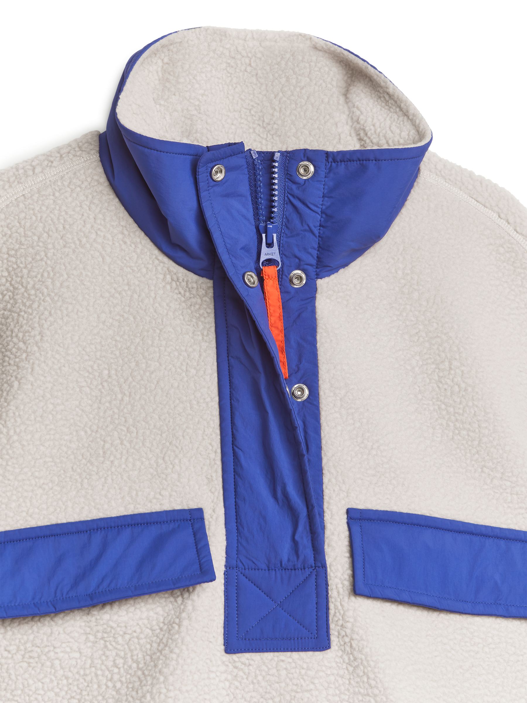 Chaqueta de forro polar en contraste de colores - Blanco roto/azul - Corte estándar - Women - StillMedia/DescriptiveDetail - 2