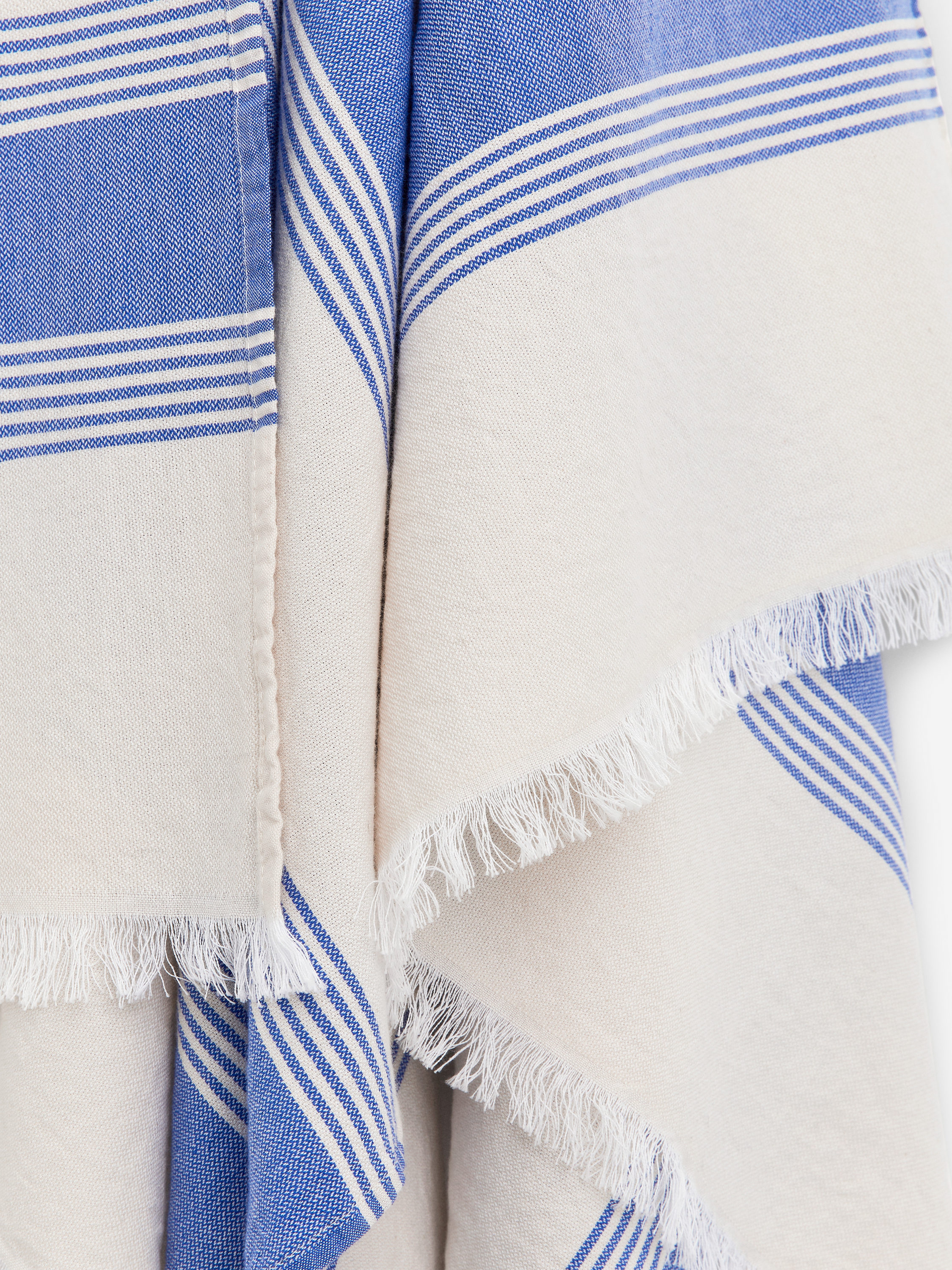 27dce5538cb9d762a92e0c367fa230