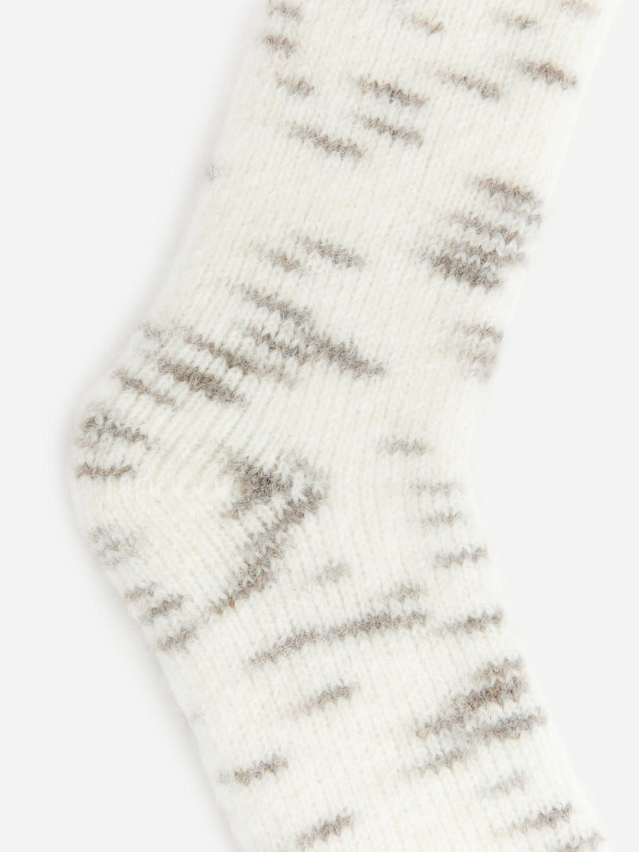 Grobstricksocken mit Space-Dye-Färbung-#DCD6C7-6792