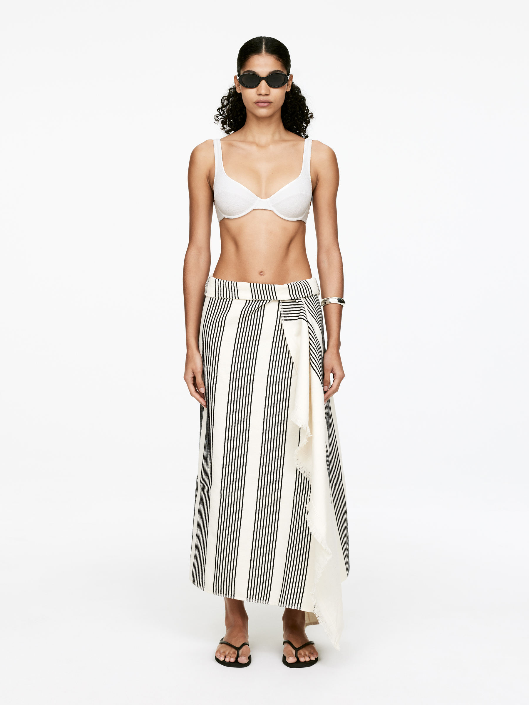 Crinkle Wired Bikini Top - Off White - Women - StillMedia/Lookbook - 4