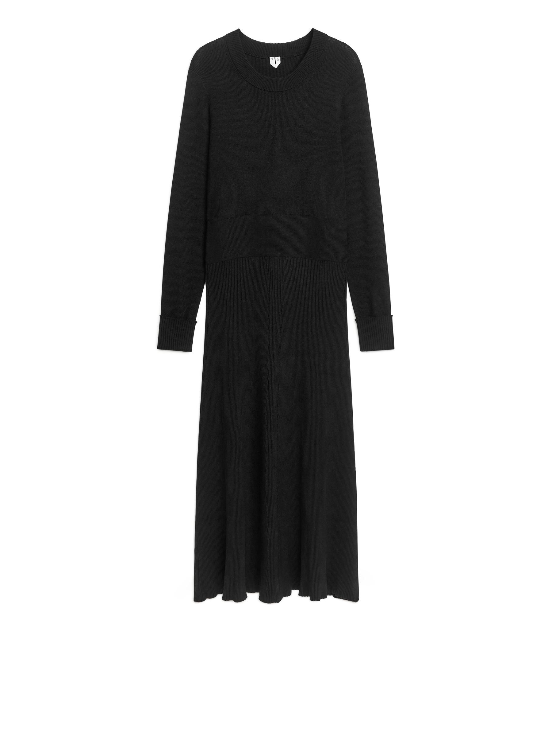 Stickad klänning i ullblandning - Svart - Regular fit - Women - StillMedia/DescriptiveStillLife - 1