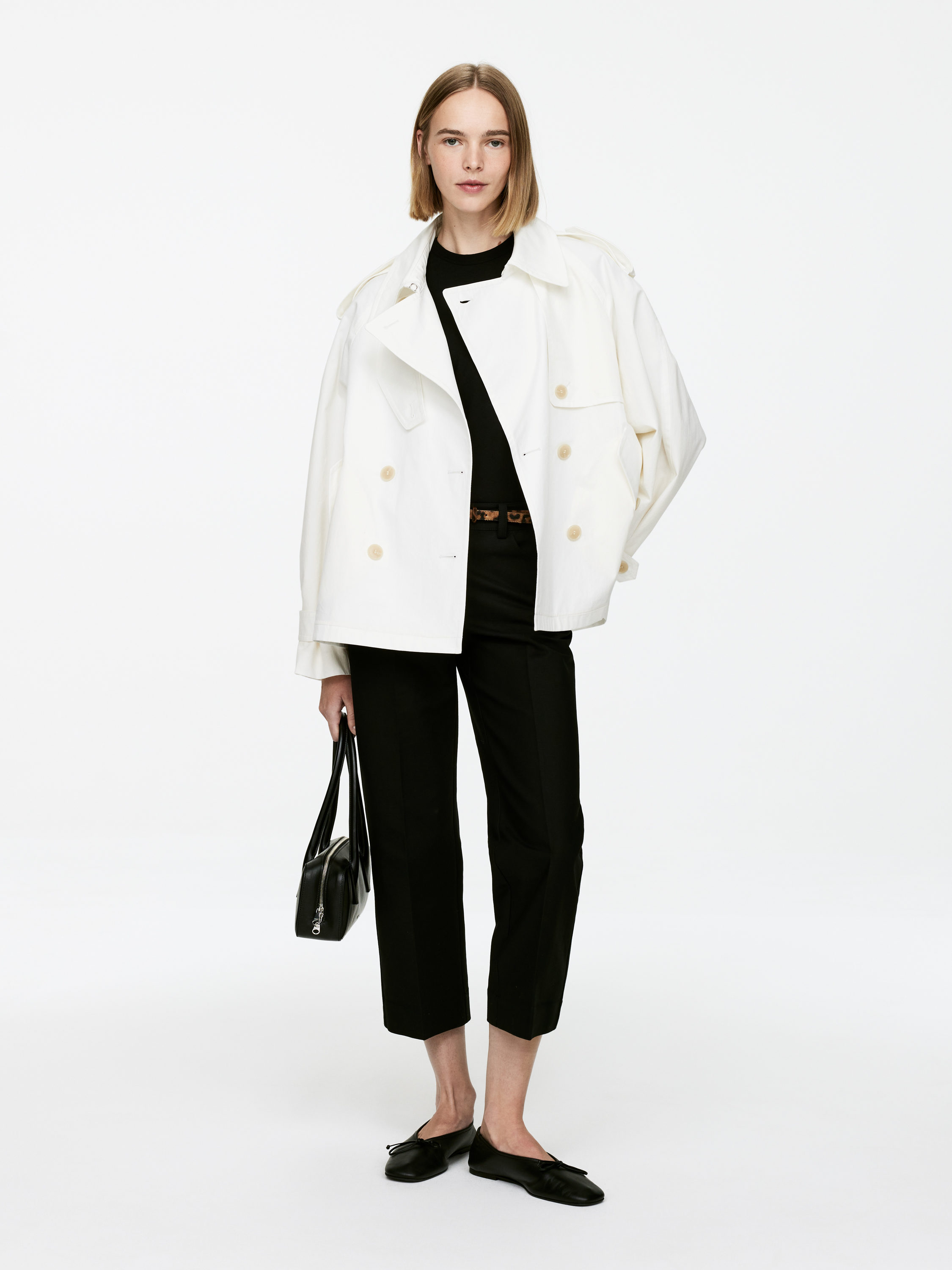 Short Trench Coat – Dusty White – Women – ARKET WW