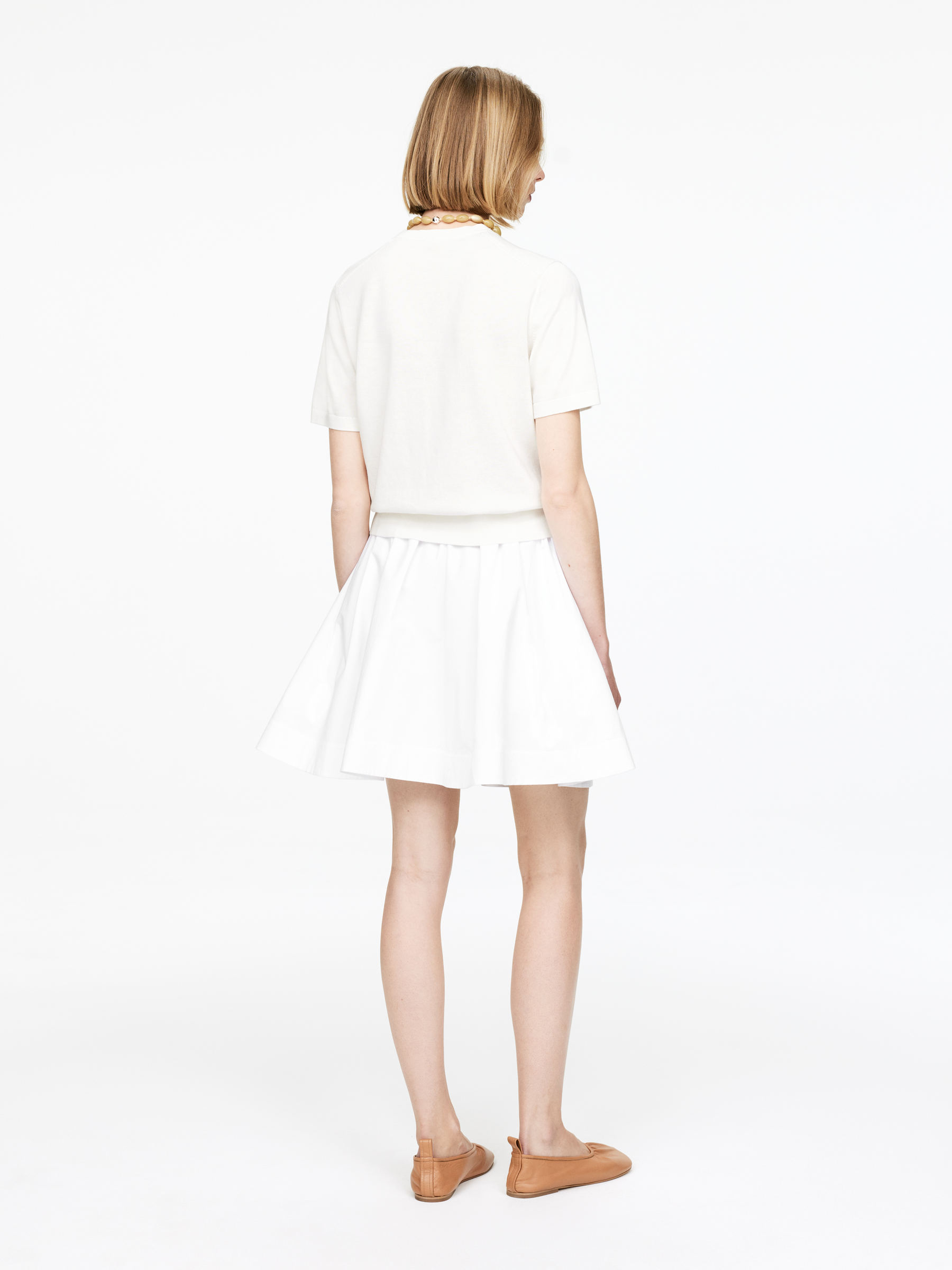 Knitted Short-Sleeved Top - Off White - Regular fit - Women - StillMedia/Lookbook - 5