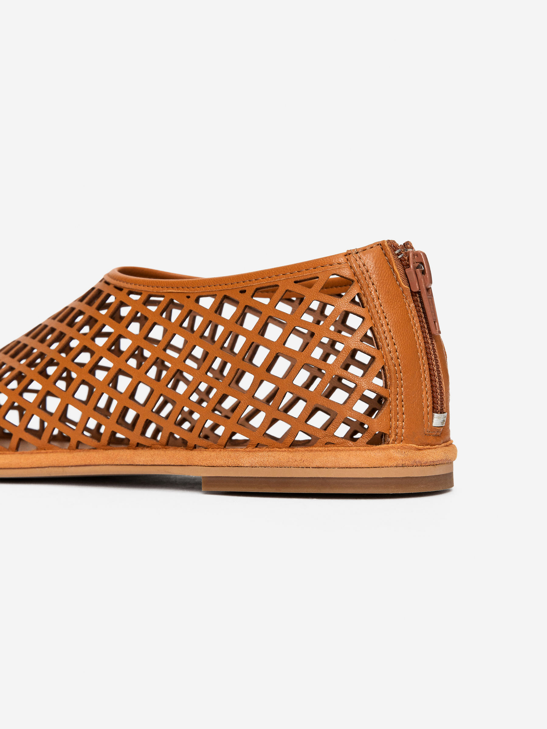Cut-Out Leather Flats - Orange - Women - StillMedia/DescriptiveDetail - 5