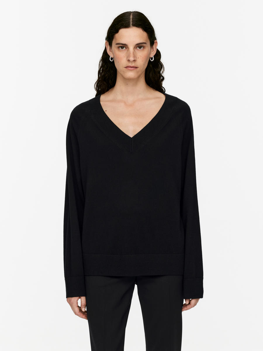 V-Neck Merino Jumper - Black - Regular fit - Women - 1249008001