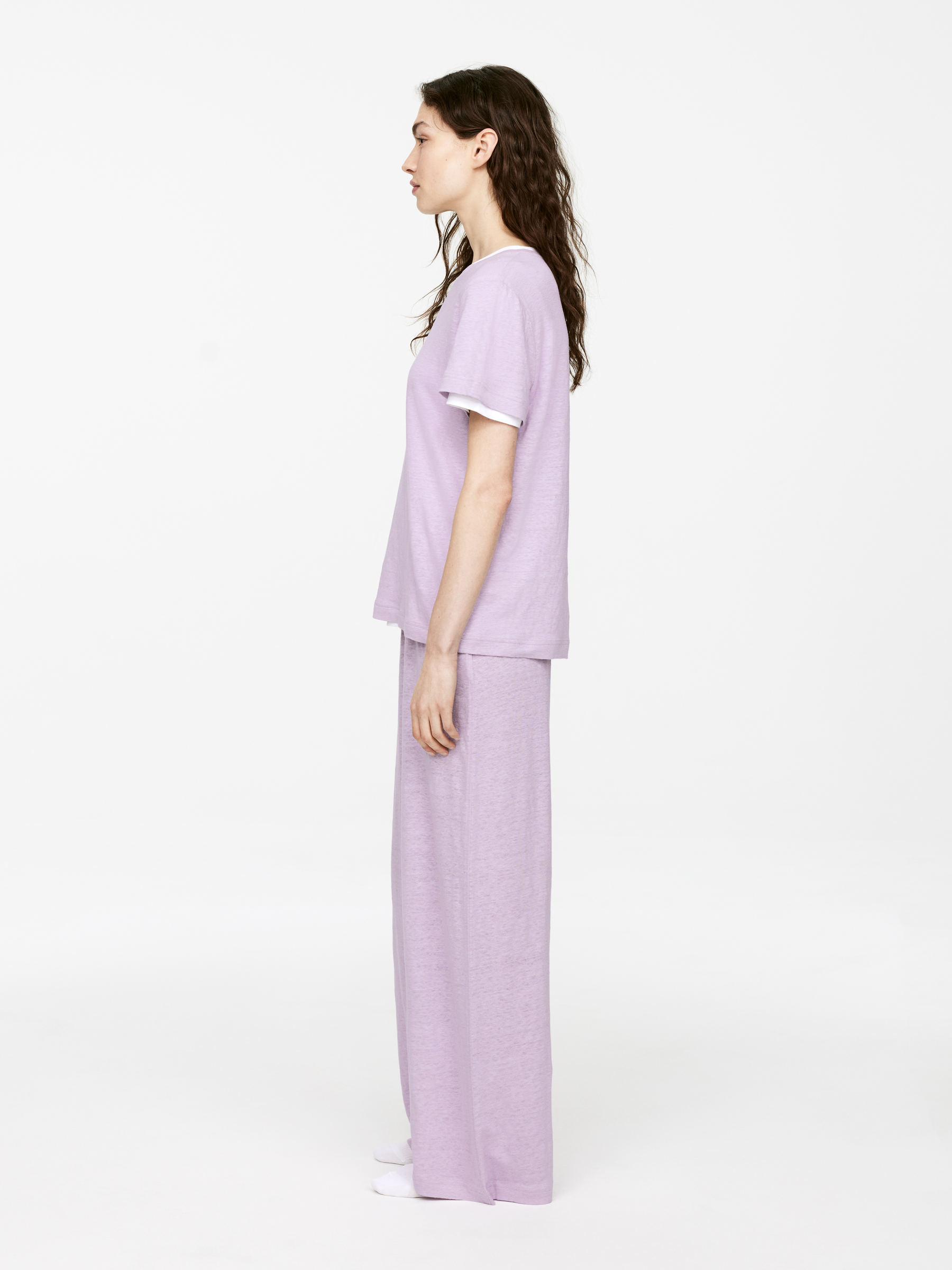Fluid Linen Trousers - Lilac - Loose fit - Women - StillMedia/Lookbook - 6