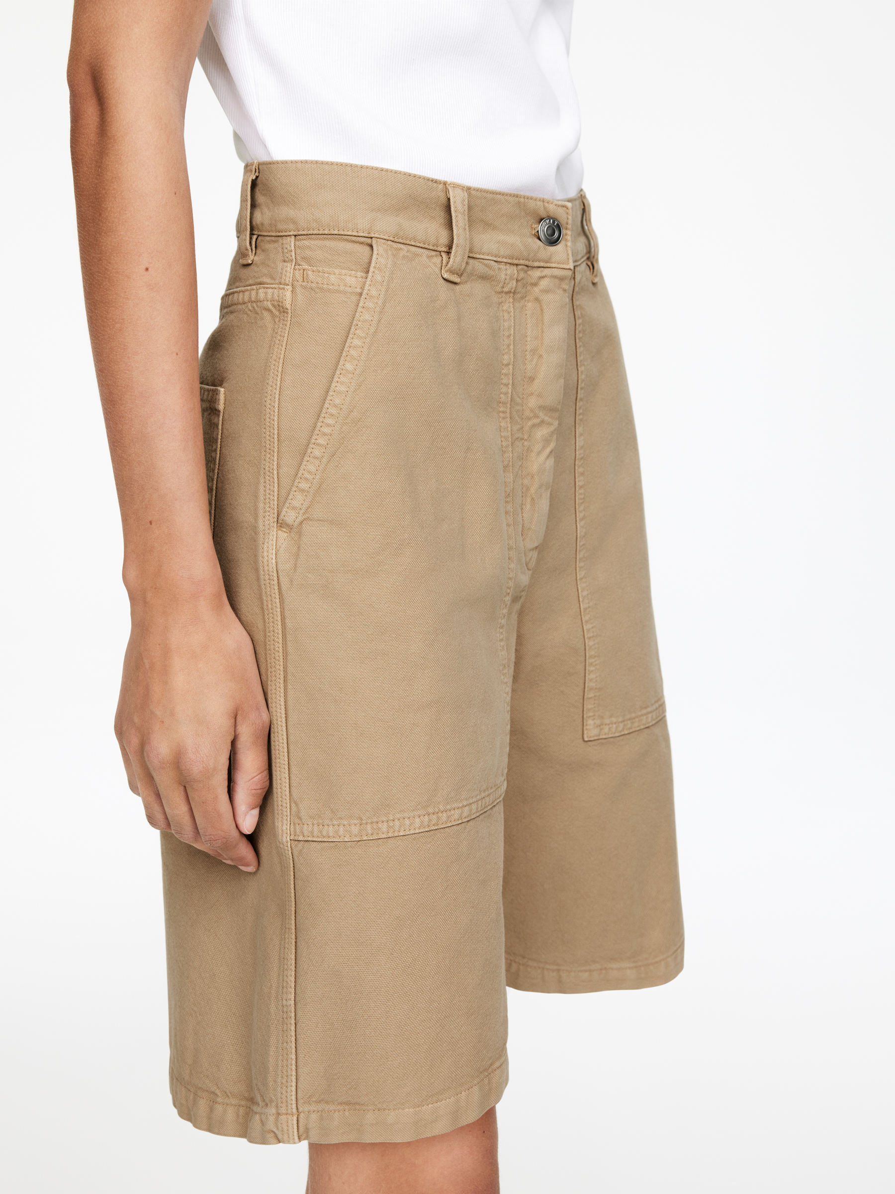 Workwear Shorts - Beige - Relaxed fit - Women - StillMedia/Lookbook - 3
