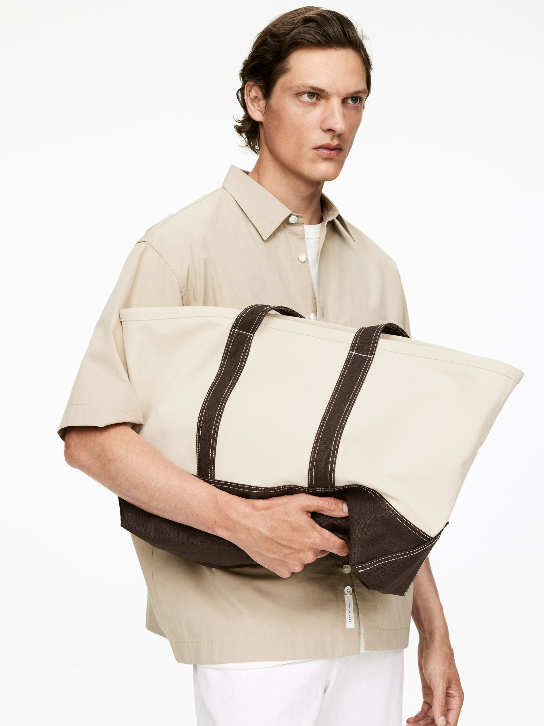Oversized Canvas Tote - Off White/Mole - Men - StillMedia/Lookbook - 6