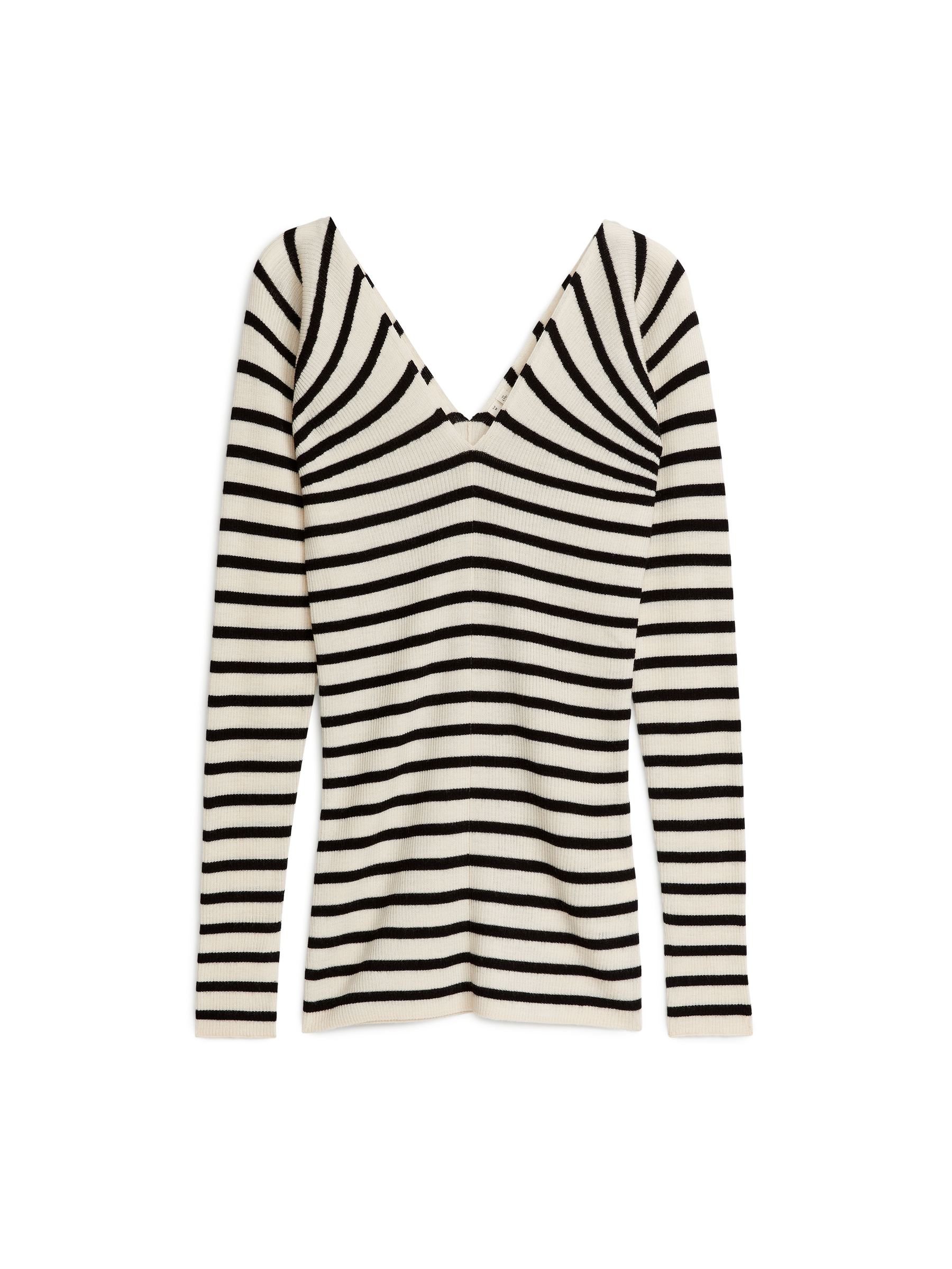 Sweter w paski - White/Black - Wąski fason - Women - StillMedia/DescriptiveStillLife - 1