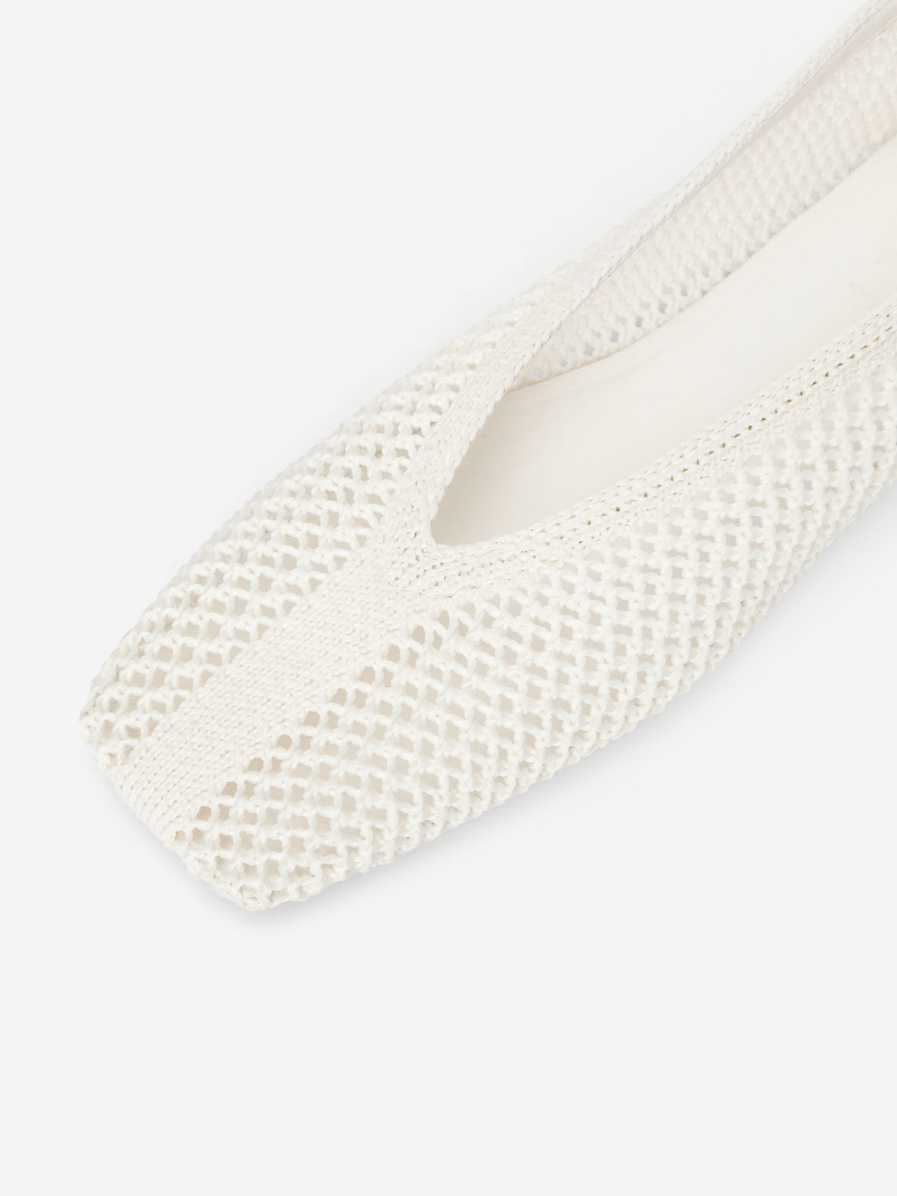 Knitted Ballerina - Off White - Women - StillMedia/DescriptiveDetail - 2