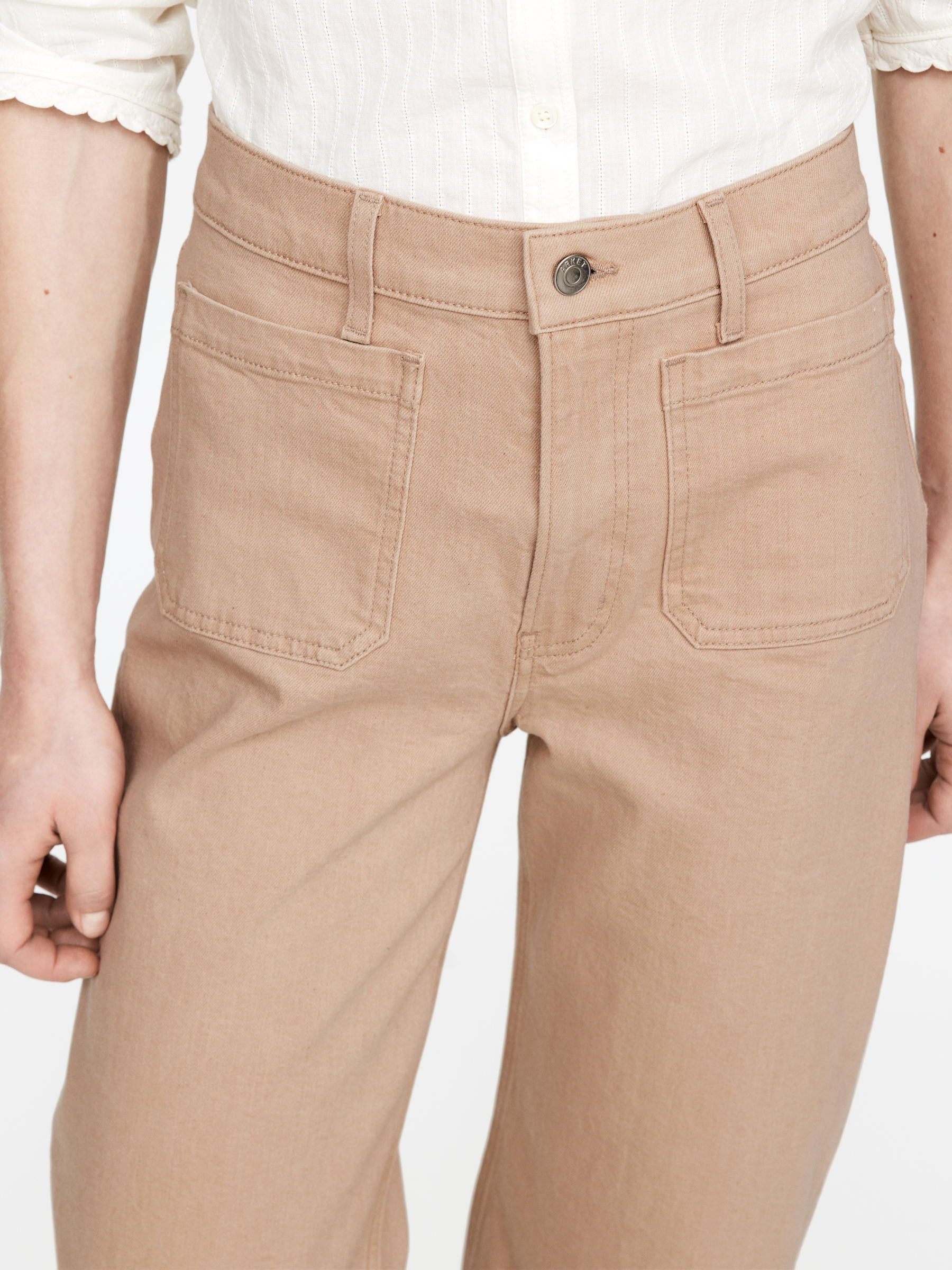 LUPINE Flared Jeans - Beige - Loose fit - Women - StillMedia/Lookbook - 4