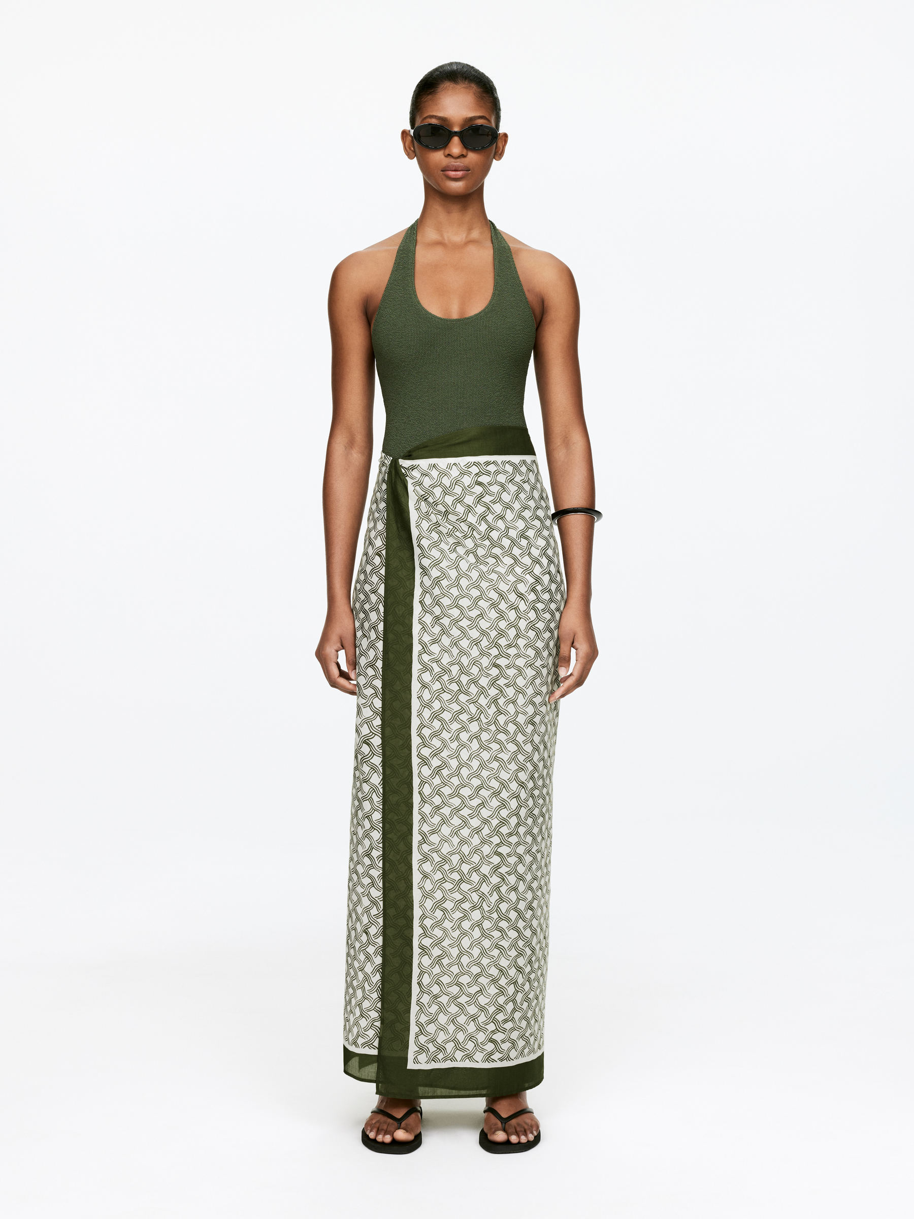 Printed Sarong - Off White/Black - Women - StillMedia/Lookbook - 4