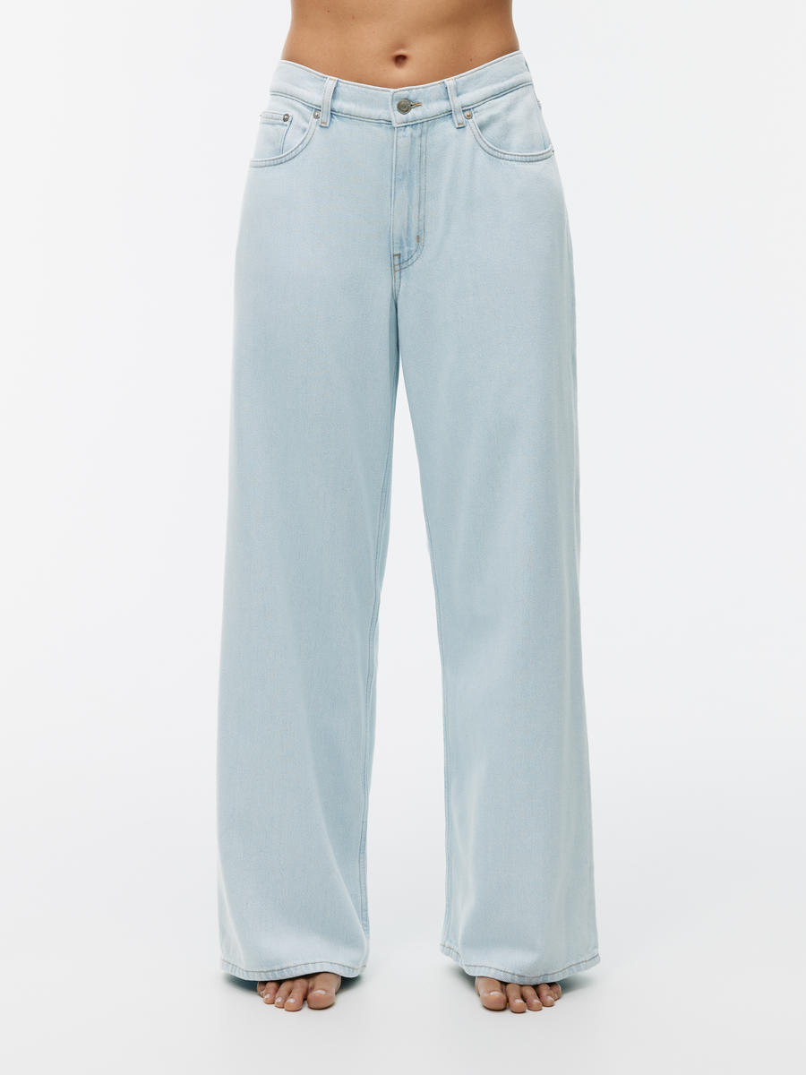 CLOUD Low Loose Jeans - Light Blue - Relaxed fit - Women - 1089115016