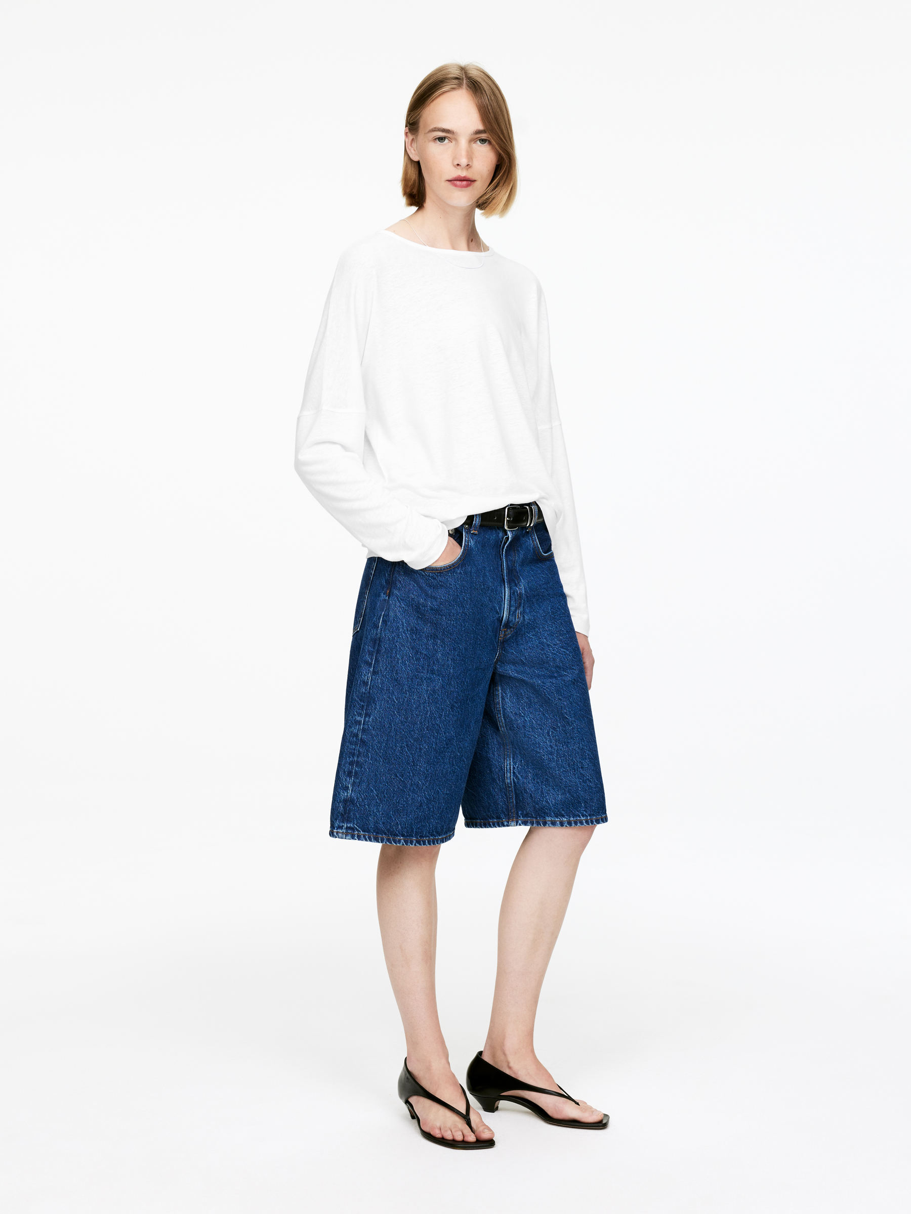 Loose-Fit Linen Viscose Top - White - Loose fit - Women - StillMedia/Lookbook - 3
