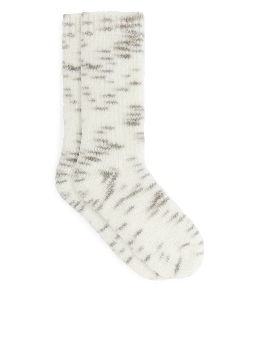 Grobstricksocken mit Space-Dye-Färbung-Weiß-6792