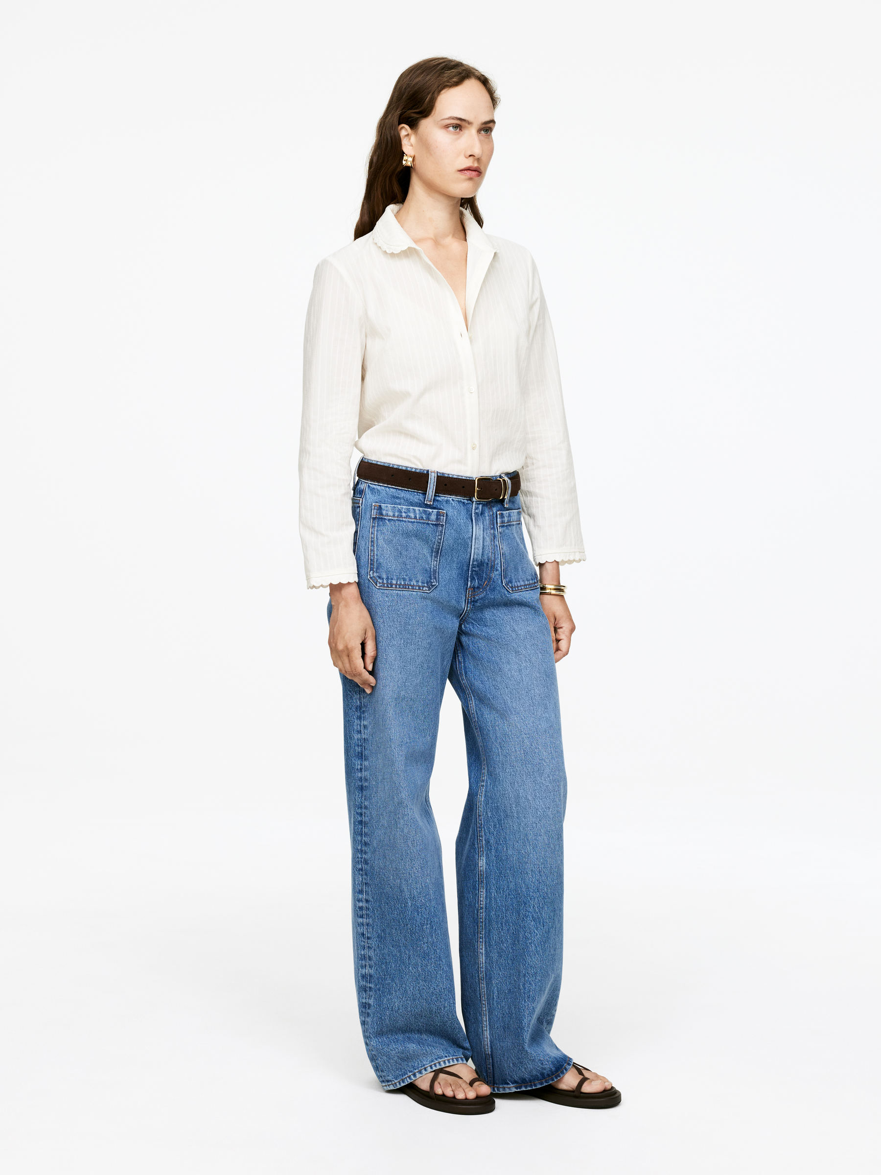 Scallop-Edge Blouse - Off White - Regular fit - Women - StillMedia/Lookbook - 3