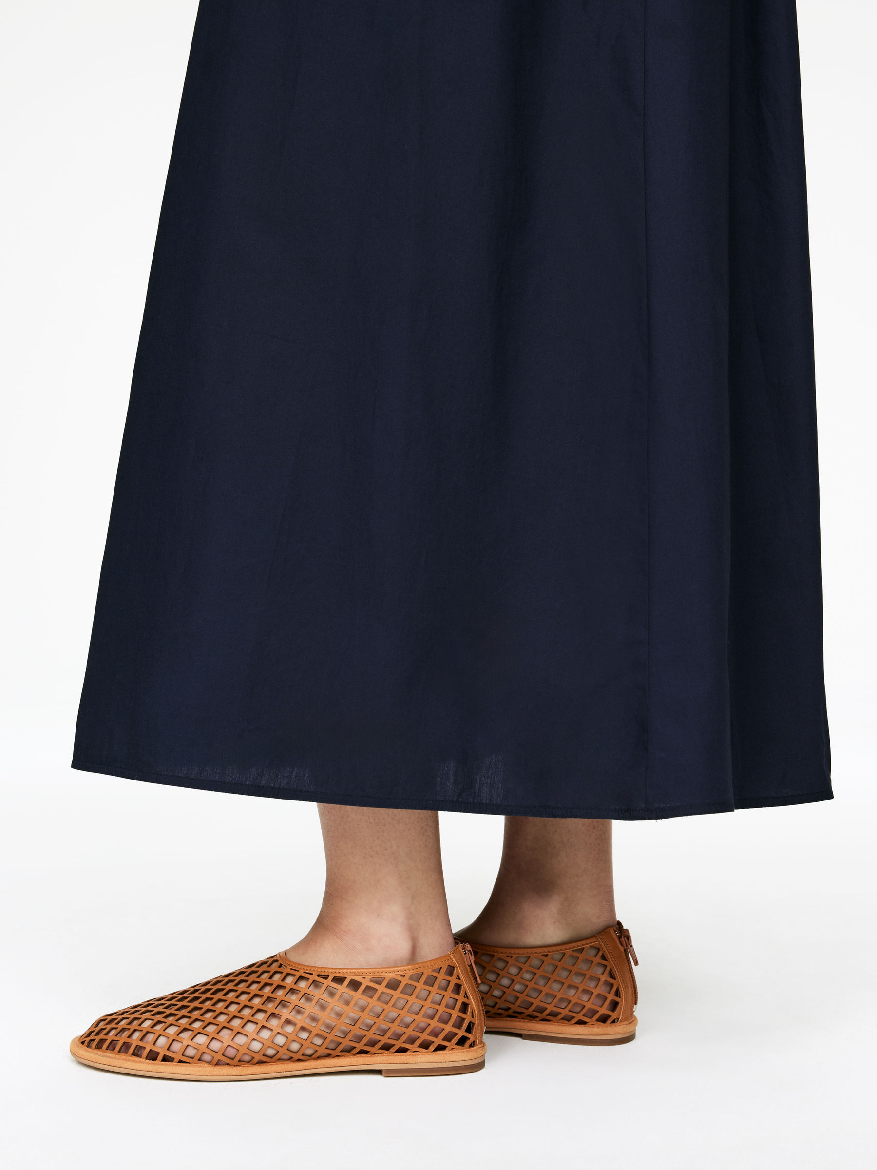 Cut-Out Leather Flats - Orange - Women - StillMedia/Lookbook - 6