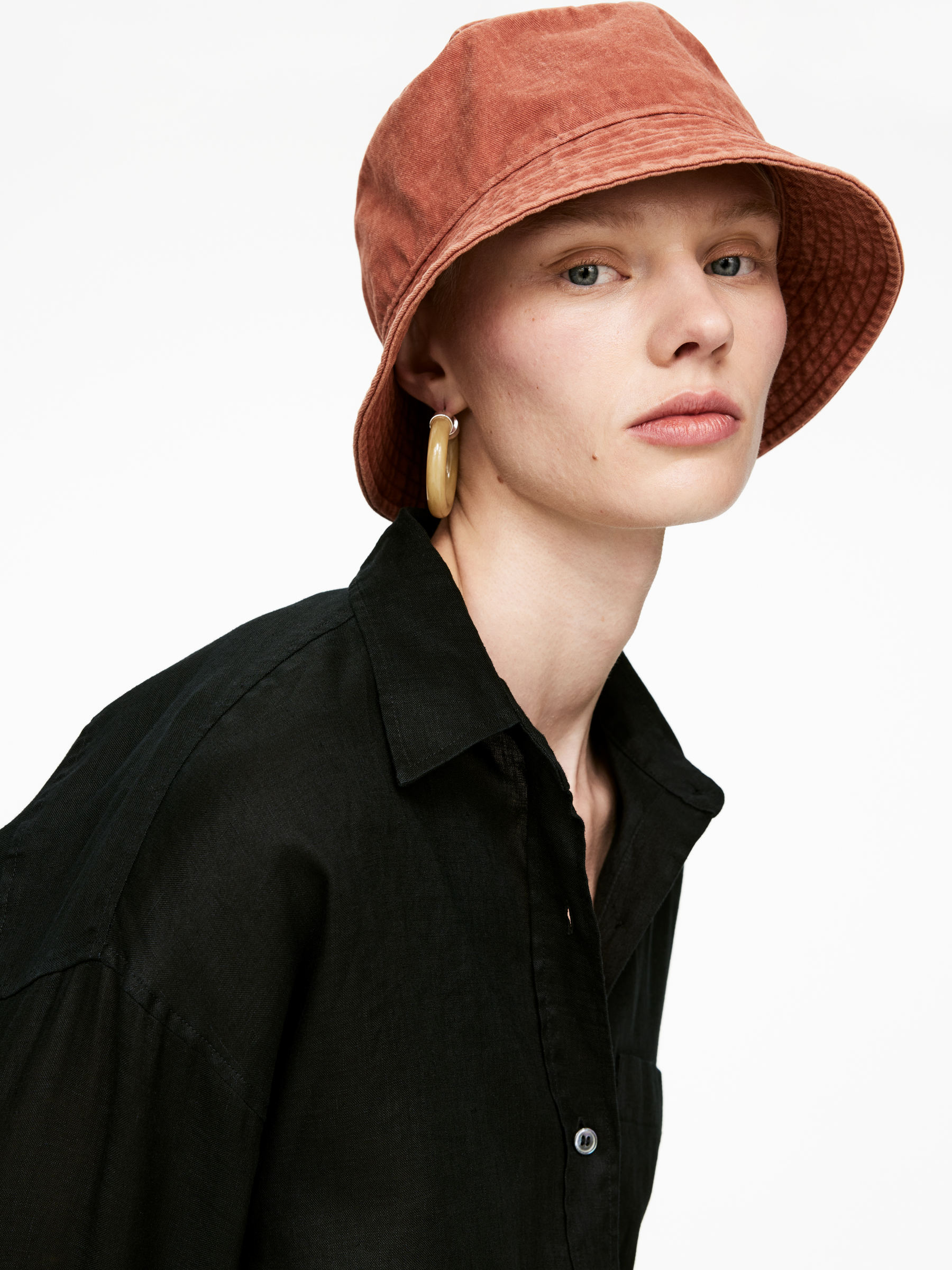 Cotton Bucket Hat - Rust - Women - StillMedia/Lookbook - 7
