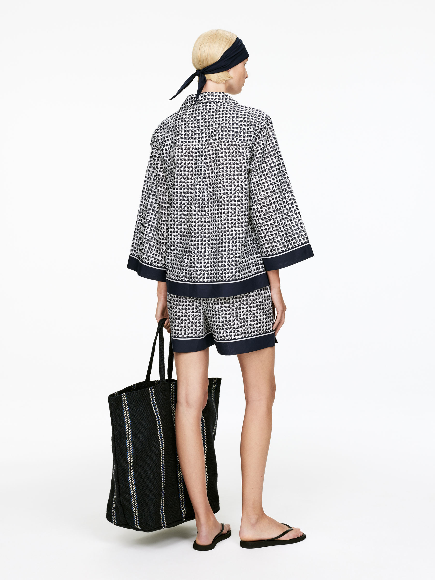 Printed Shirt - Dark Blue/White - Regular fit - Women - StillMedia/Lookbook - 7