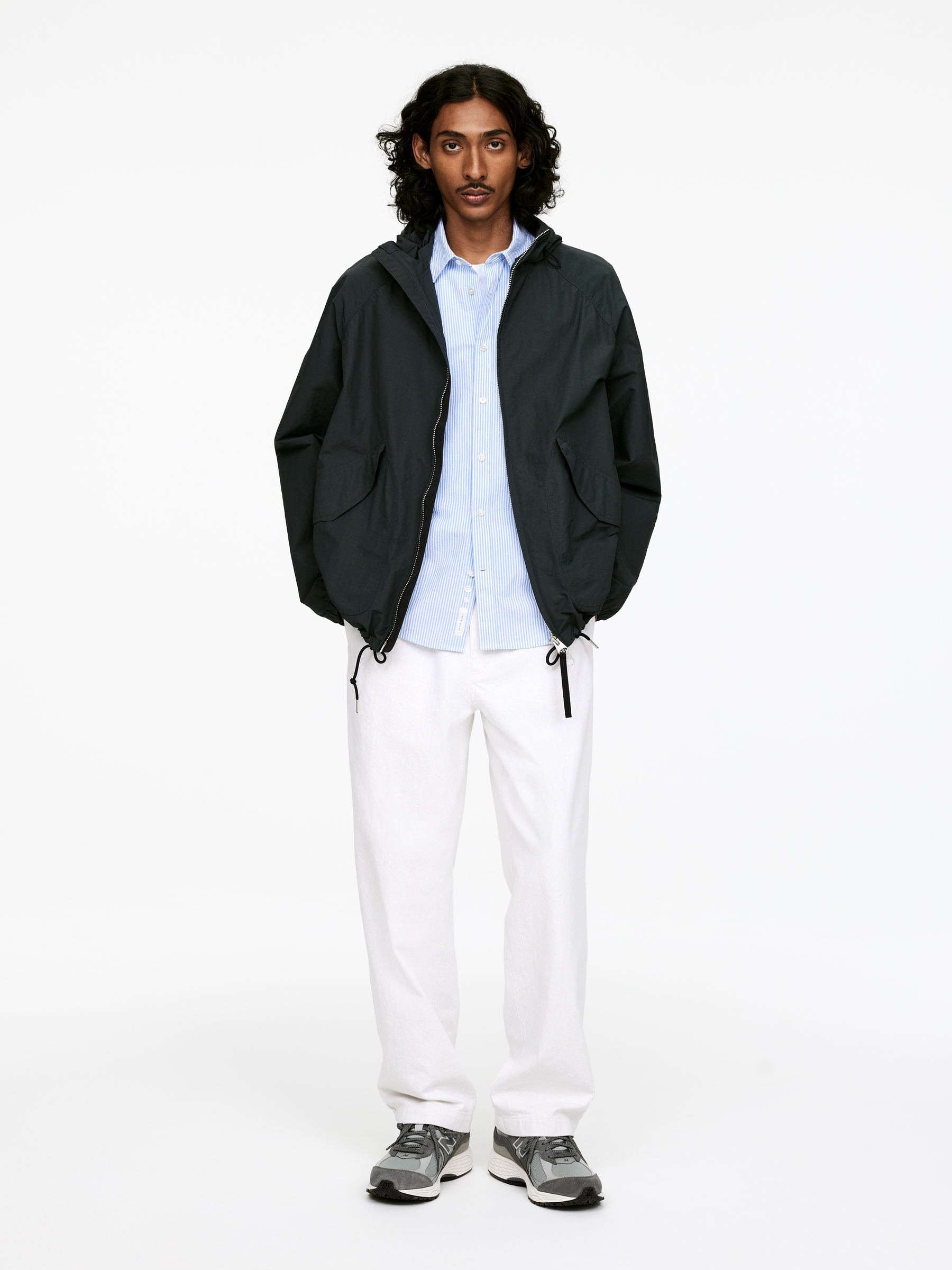 New Balance 2002R Trainers - Grey - Men - StillMedia/Lookbook - 7