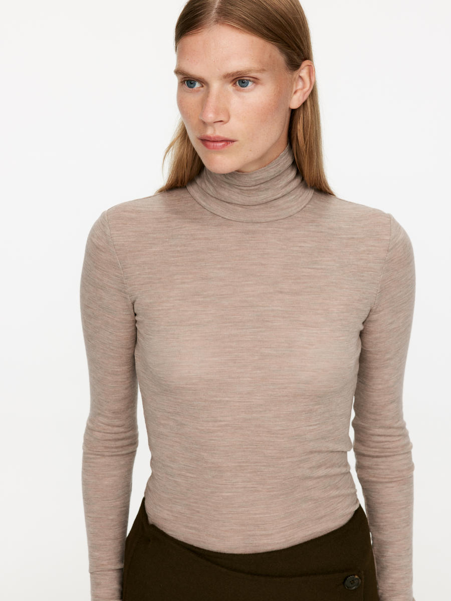 Roll-Neck Wool Top-#BBAB92-5510