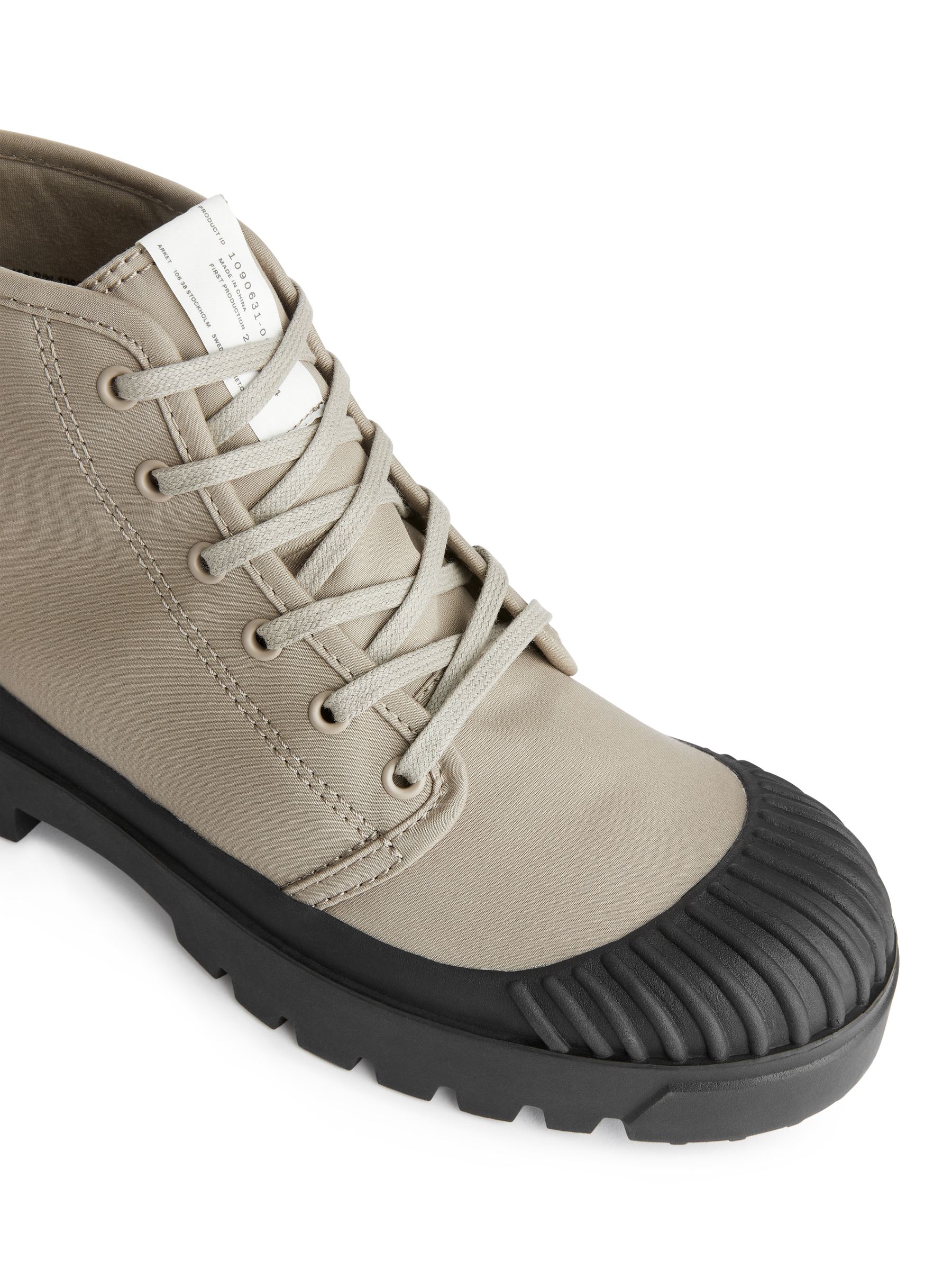 Botas gruesas con cordones - Topo/negro - Men - StillMedia/DescriptiveDetail - 2