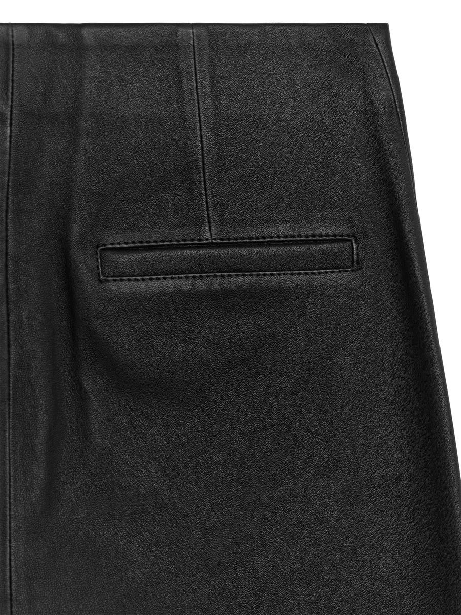 Flared Leather Trousers - Black - Slim fit - Women - 1204831001