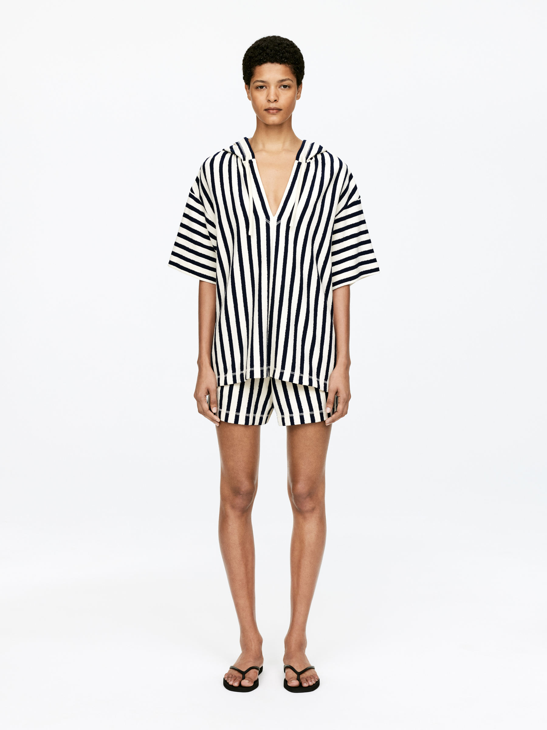 Hooded Towel Top - Off White/Dark Blue - Loose fit - Women - StillMedia/Lookbook - 3
