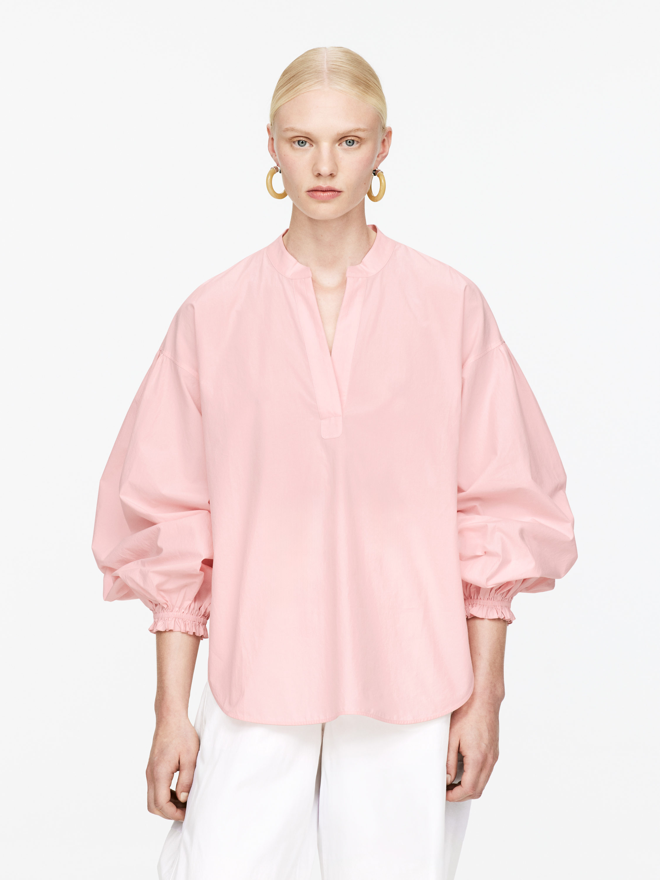 【 anuke 】Volume Cutwork Blouse Volume Cutwork Blouse（シャツ/ブラウス）｜ànuke（アンヌーク