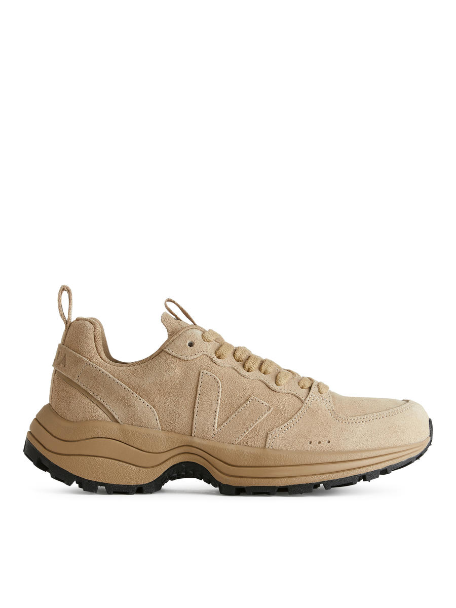 Veja Venturi Suede Trainers - Beige - Women - 1217049002