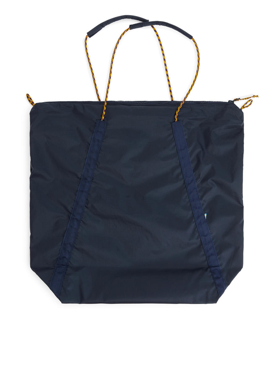 Klättermusen Gebo Tote Bag - Dark Blue - Men - 1059768005