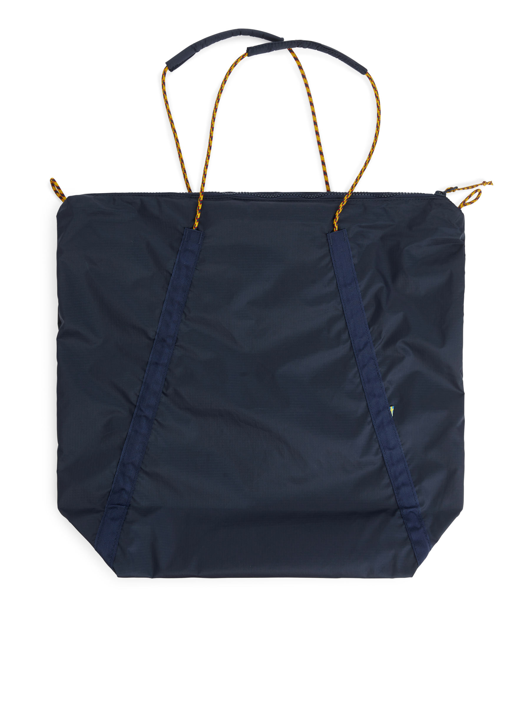 Klättermusen Gebo Tote Bag - Dark Blue - Men - StillMedia/DescriptiveStillLife - 2