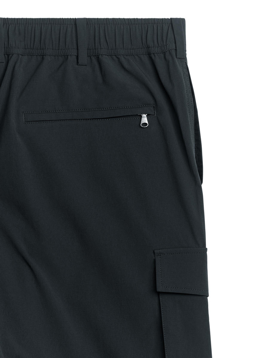 ACTIVE Utility Trousers - Black - Regular fit - Men - 1187118001