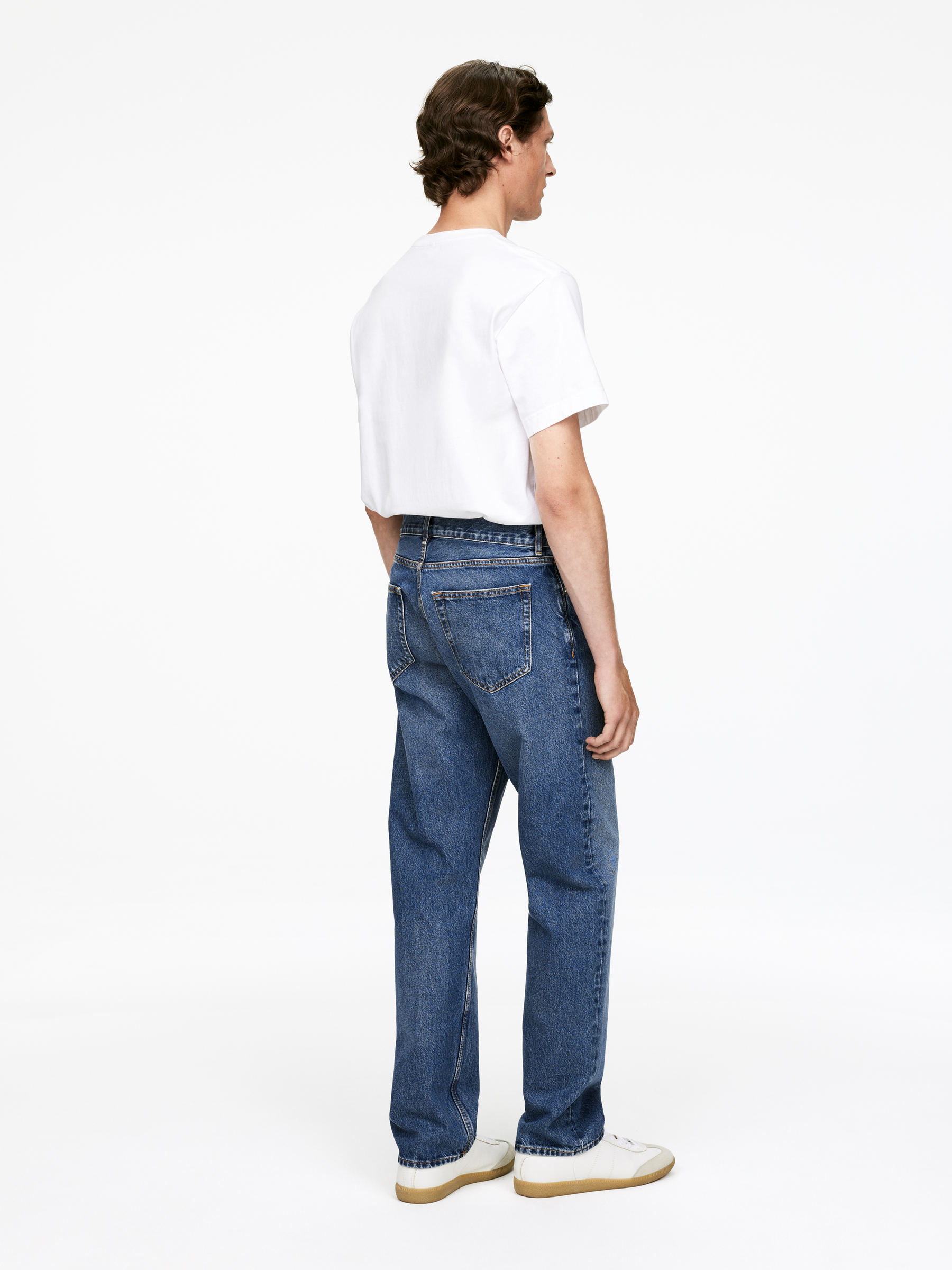 OCEAN Loose Straight Jeans - Blue - Loose fit - Men - StillMedia/Lookbook - 12