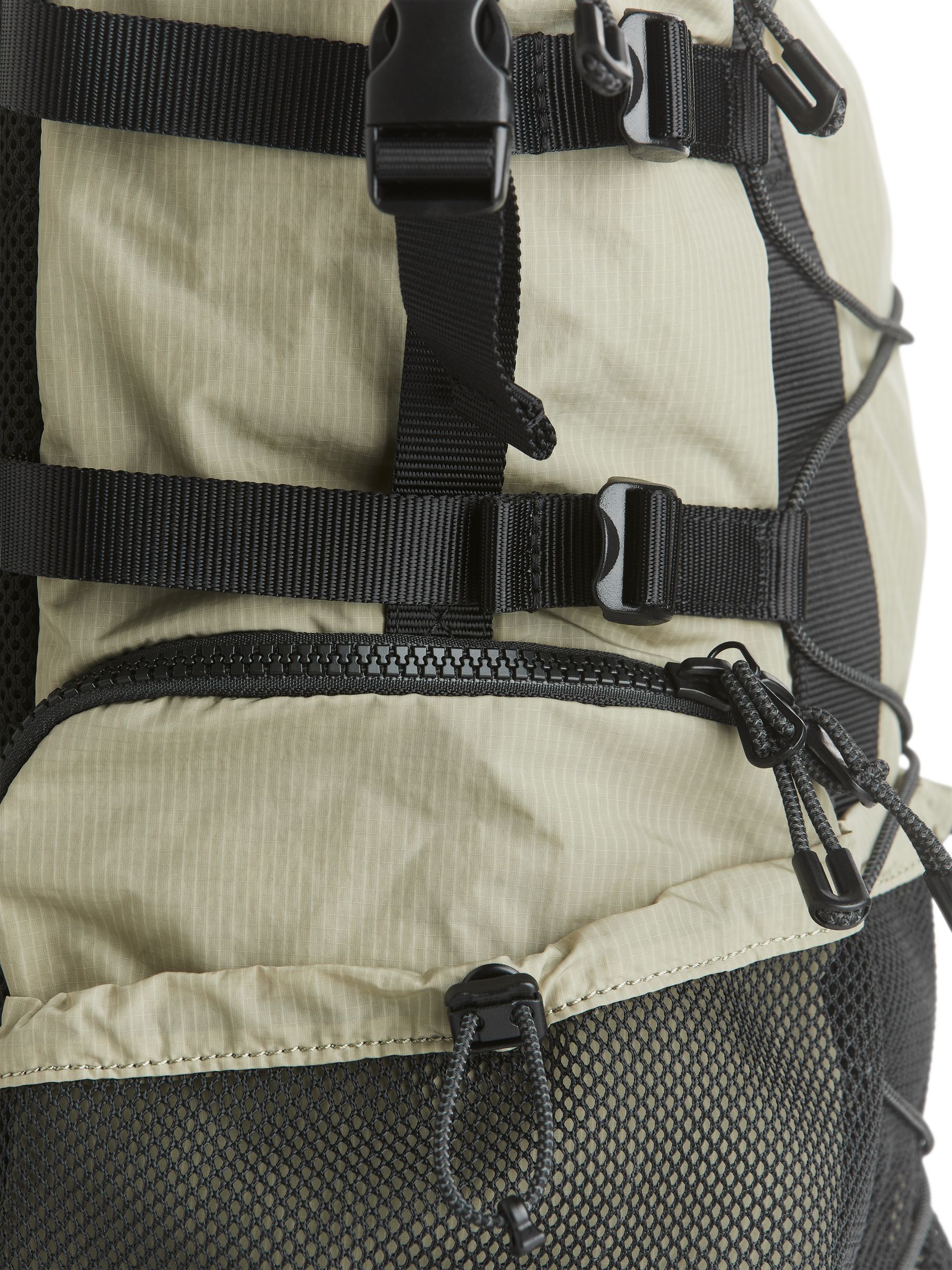 Mochila deportiva de 20 litros - Caqui/negro - Men - StillMedia/DescriptiveDetail - 3