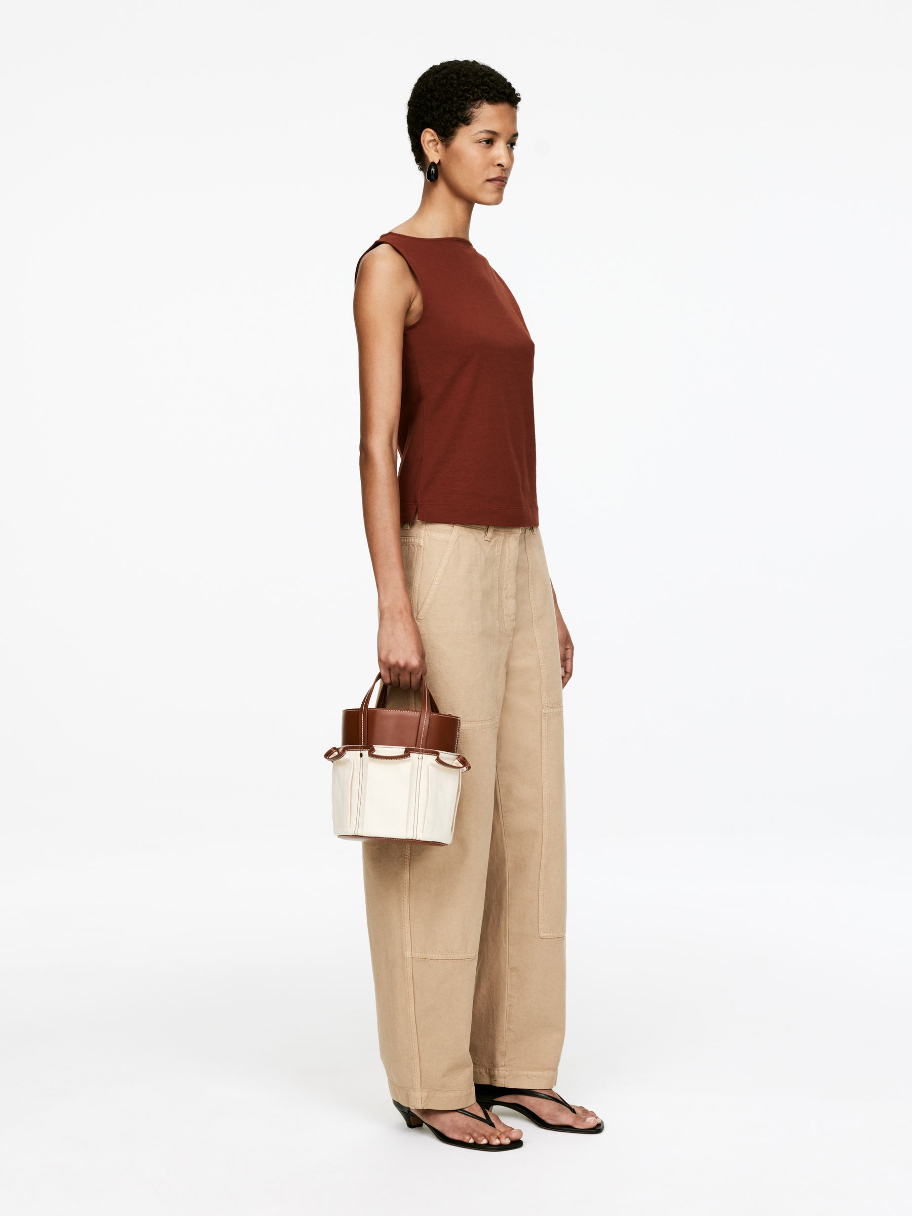 Boat Neck Tank Top - Rust - Slim fit - Women - StillMedia/Lookbook - 3