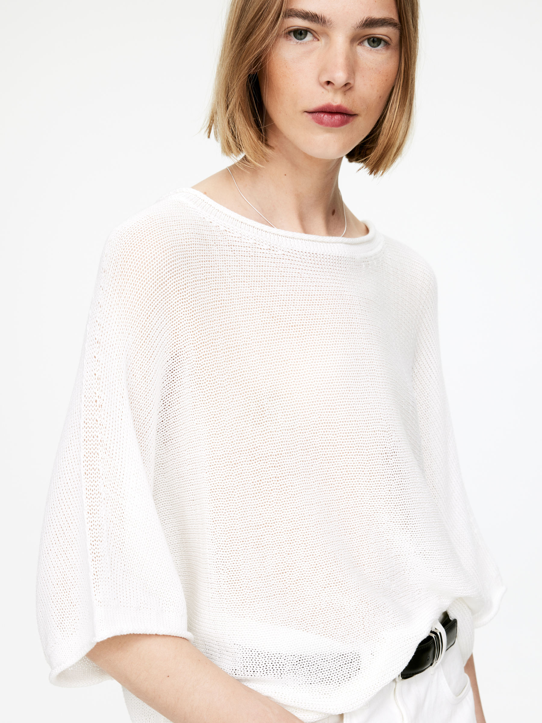 Knitted Cotton Jumper - White - Loose fit - Women - StillMedia/Lookbook - 11