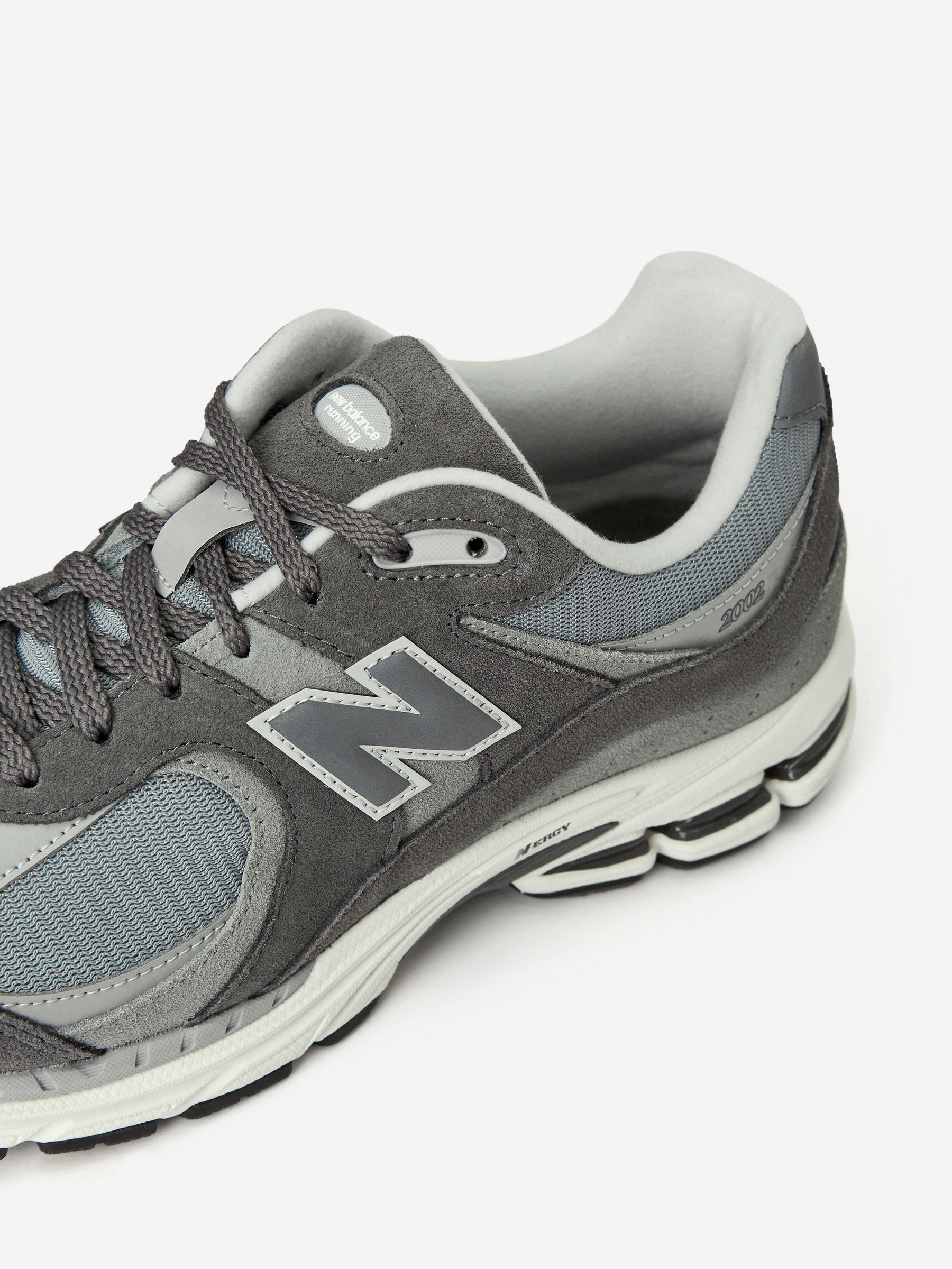 New Balance 2002R Trainers - Grey - Men - StillMedia/DescriptiveDetail - 5