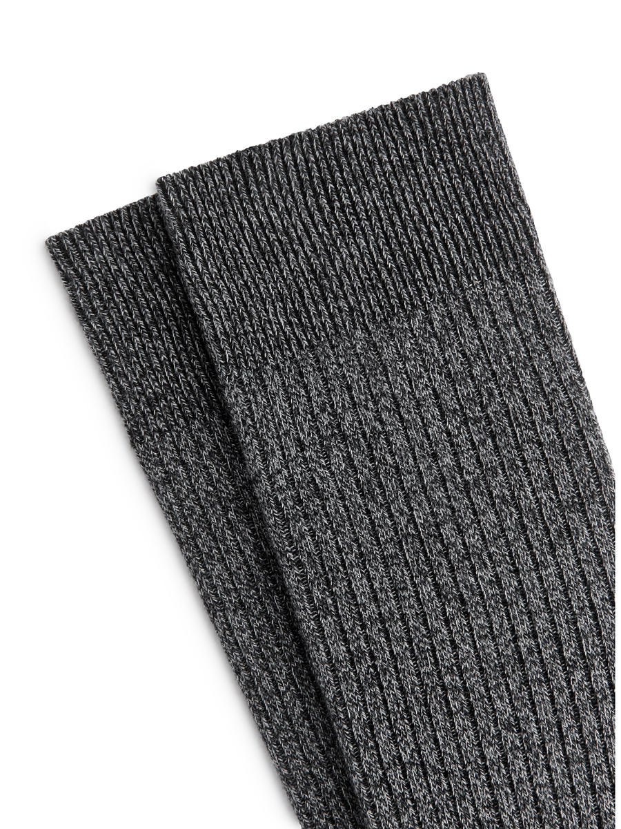 Gerippte Socken aus Supima-Baumwolle-#494A4F-12702