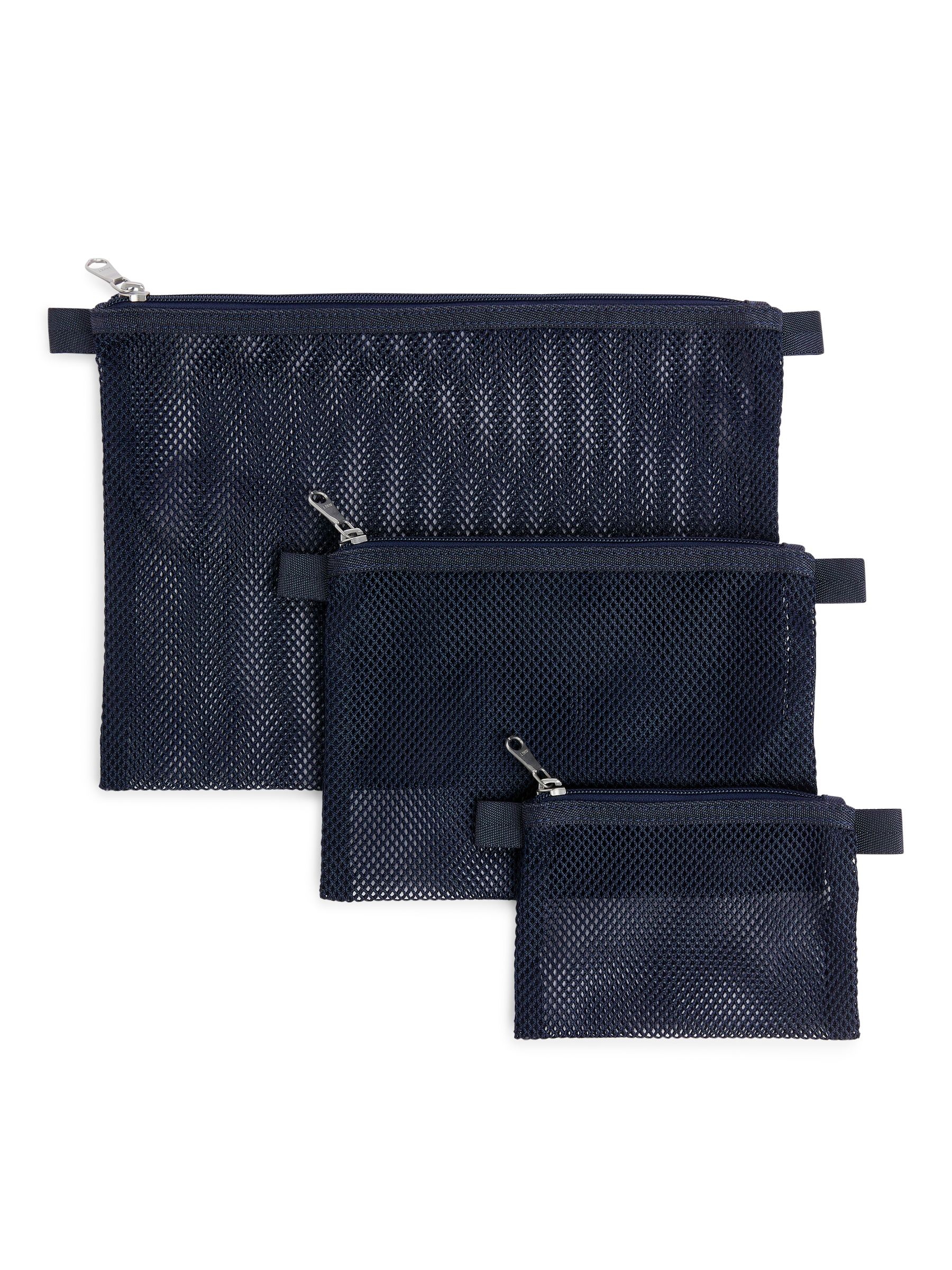 Mesh Travel Organisers - Dark Blue - Travel - StillMedia/DescriptiveStillLife - 3
