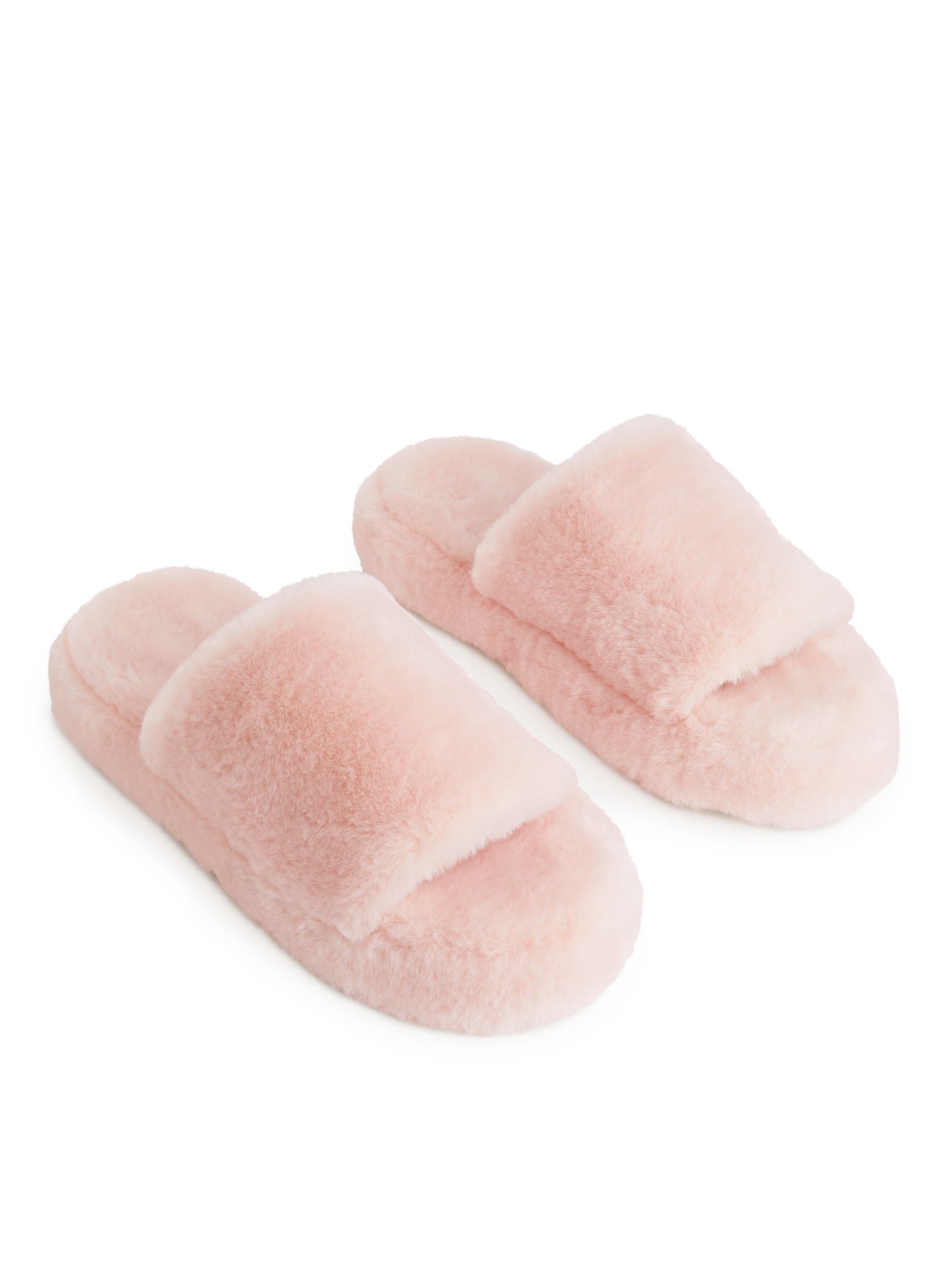 Faux Fur Slippers - Light Pink - Women - StillMedia/DescriptiveStillLife - 1