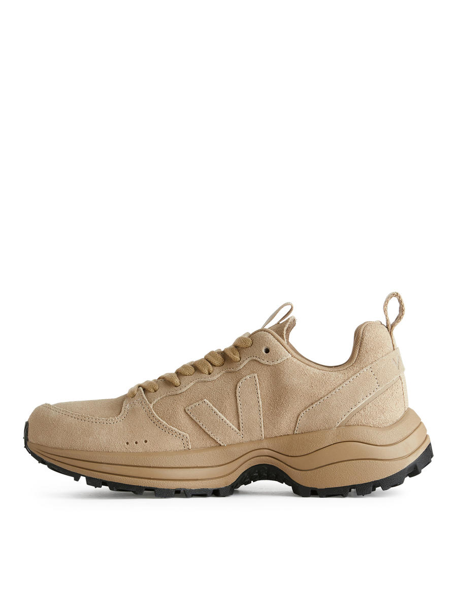 Veja Venturi Suede Trainers - Beige - Women - 1217049002