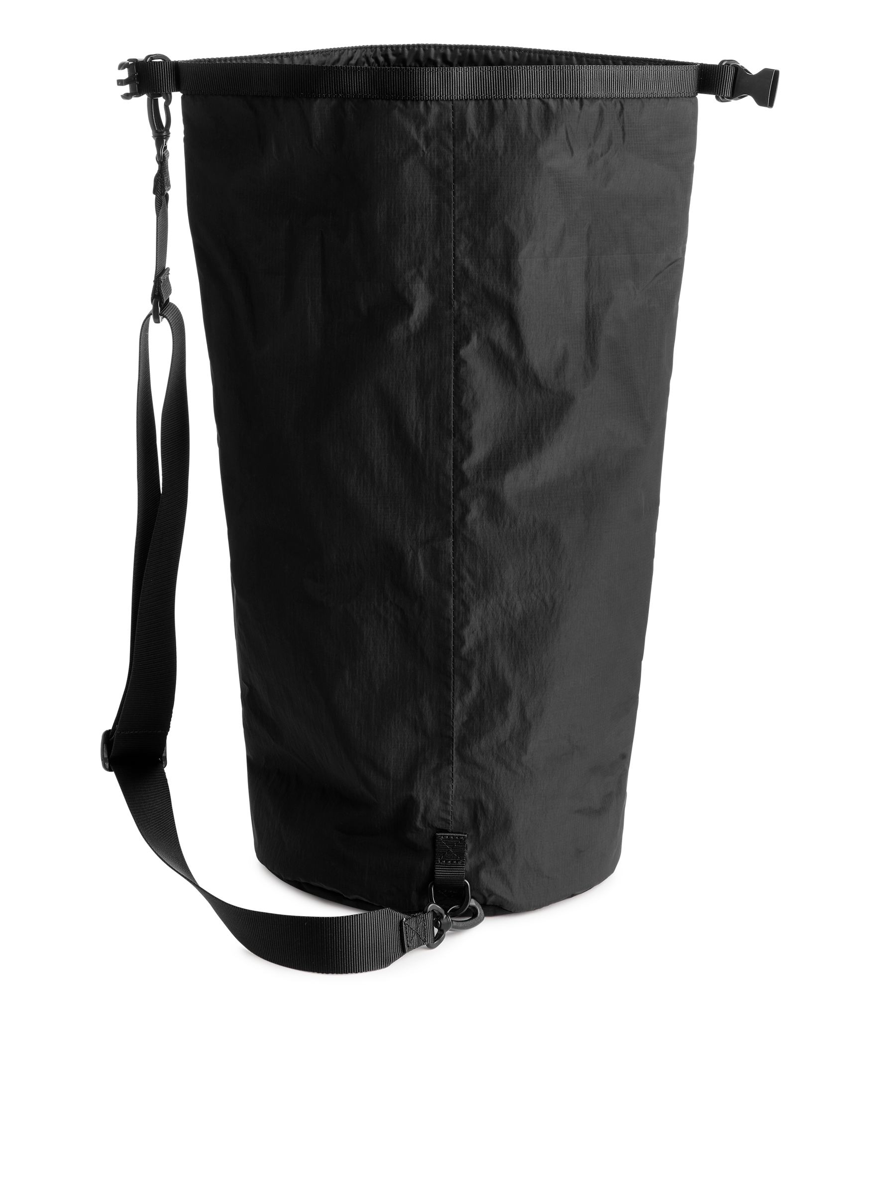 Borsa termica ARKET and MR PORTER da 18 L - Nero - Men - StillMedia/DescriptiveDetail - 2