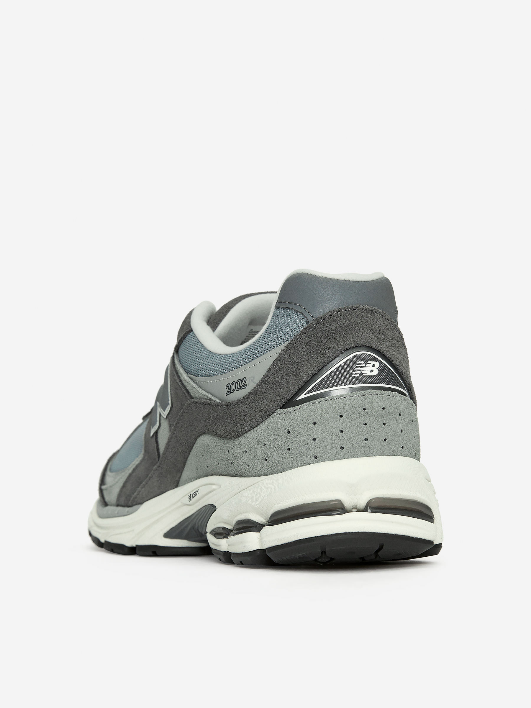 New Balance 2002R Trainers - Grey - Men - StillMedia/DescriptiveStillLife - 3