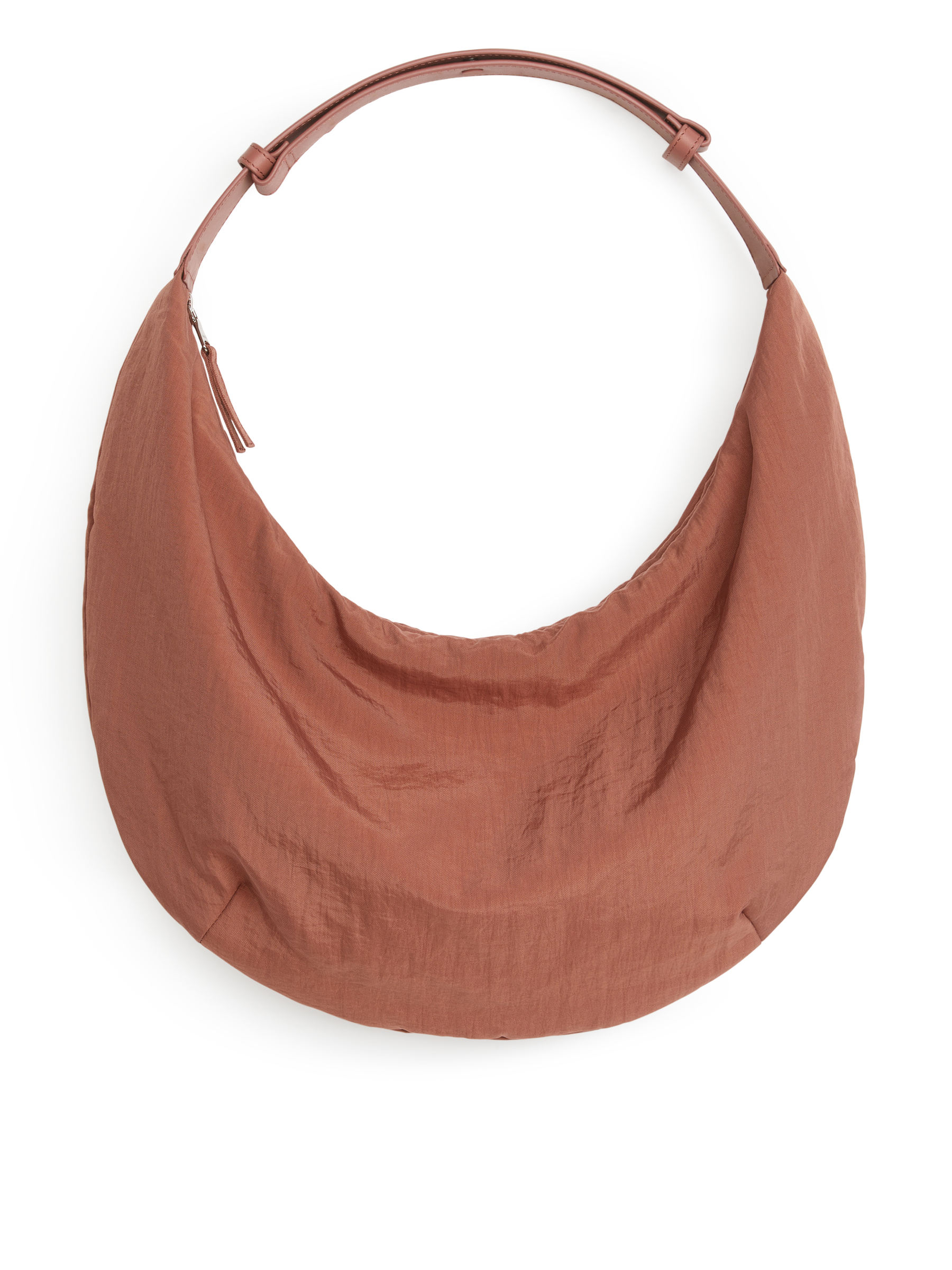 Curved Nylon Bag - Rusty Red - Women - StillMedia/DescriptiveStillLife - 1